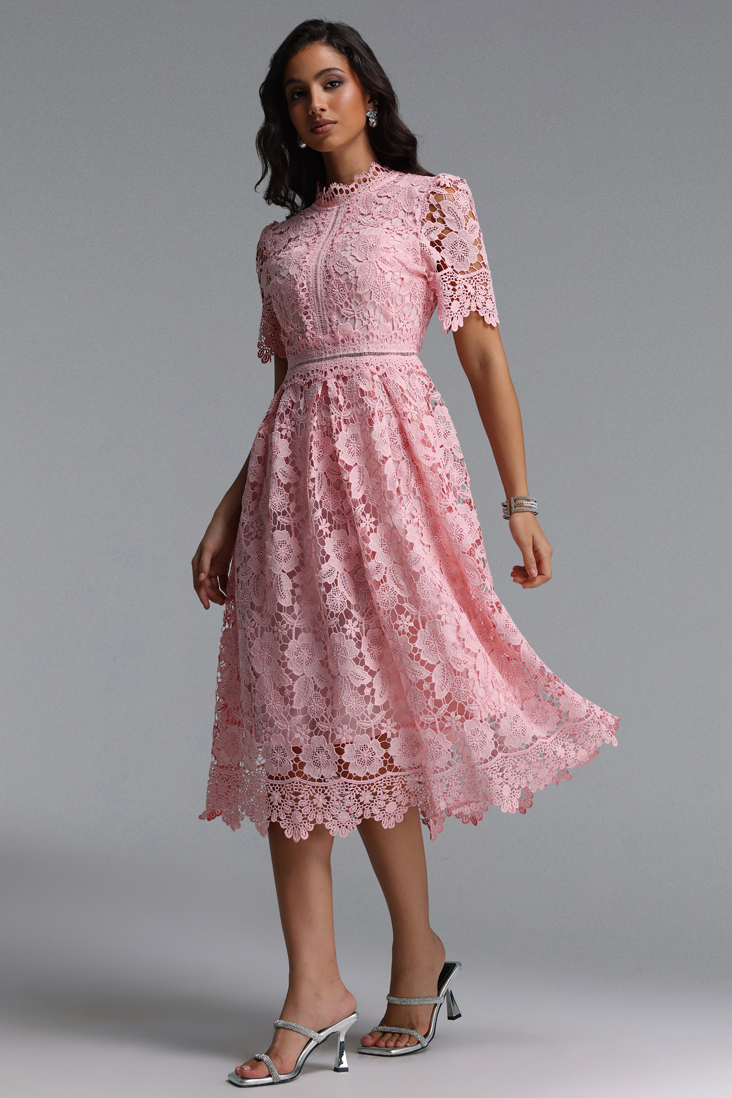 Valema Resort Flowy Short Sleeve Floral Lace Midi Dress