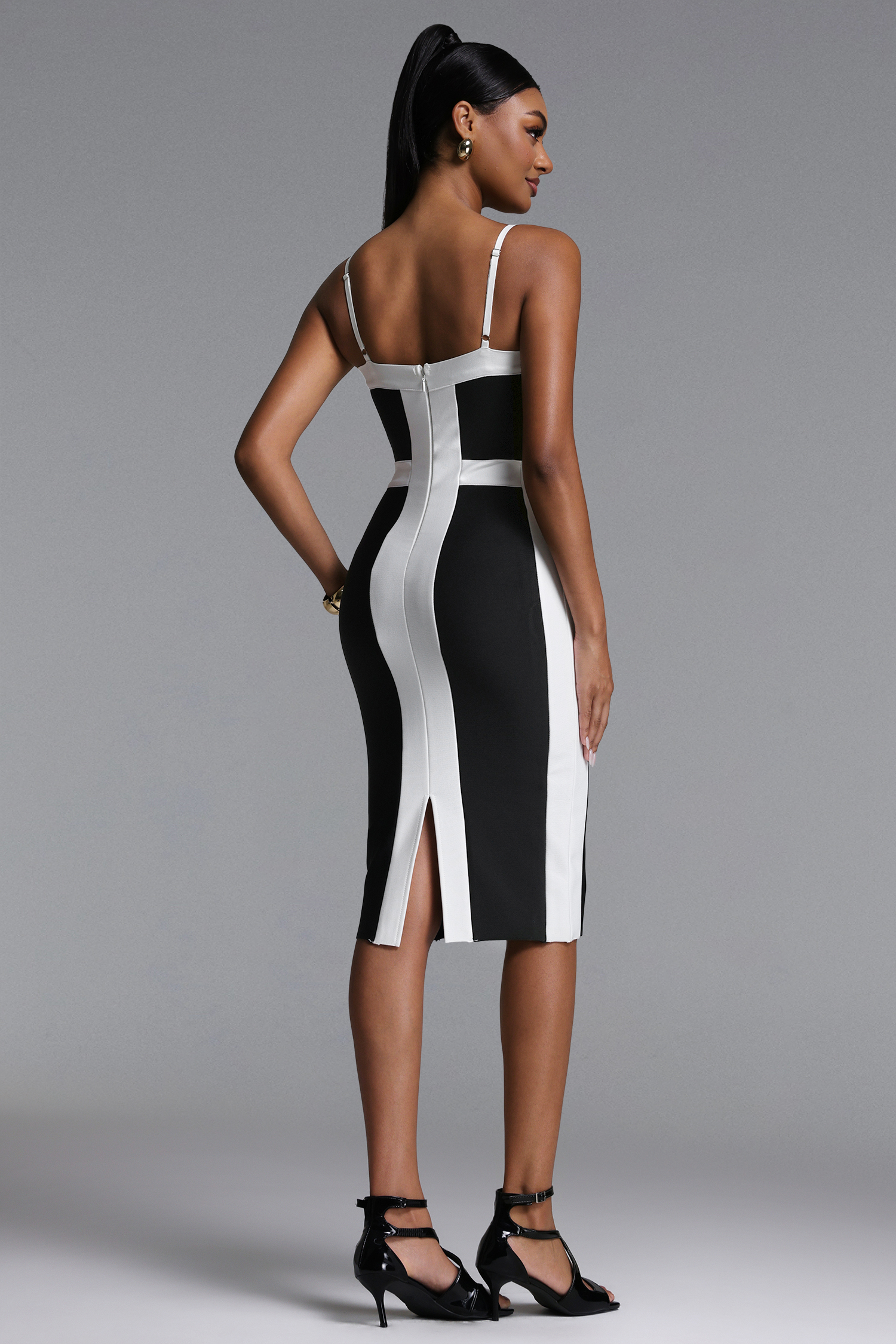 Erise Classic Contour Sleeveless Contrast Bandage Midi Dress