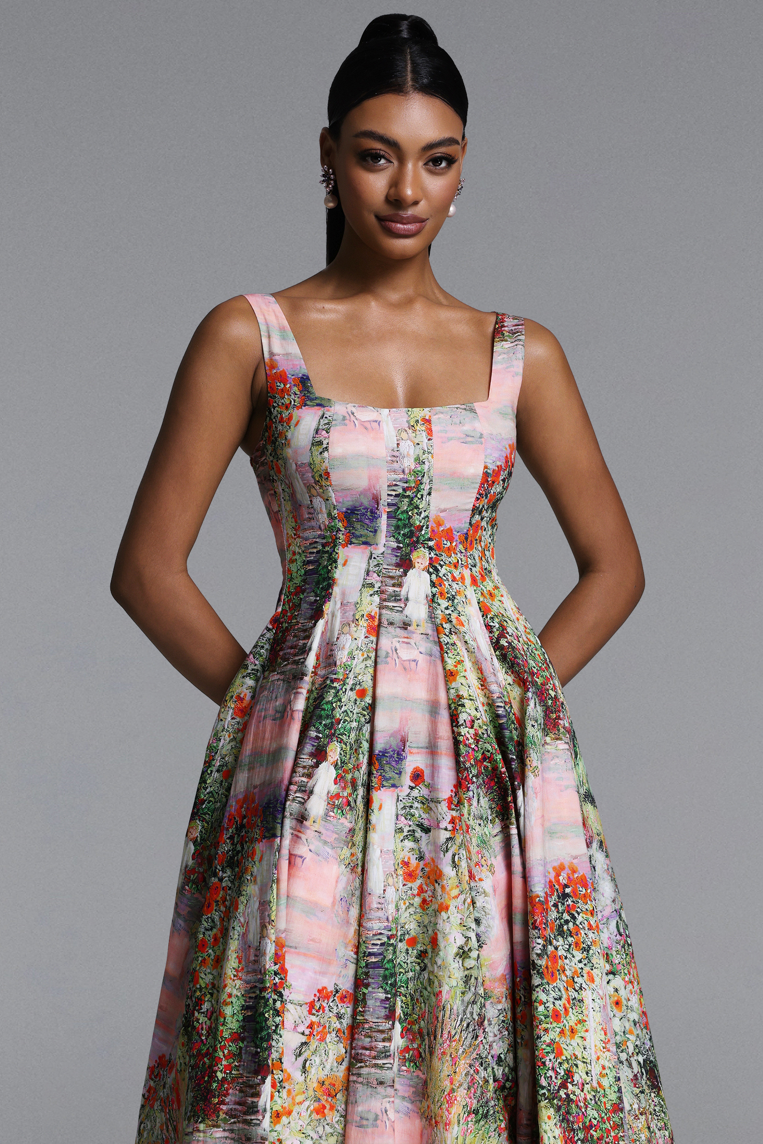 Maliya Classic Tailored Floral Print Maxi Dress