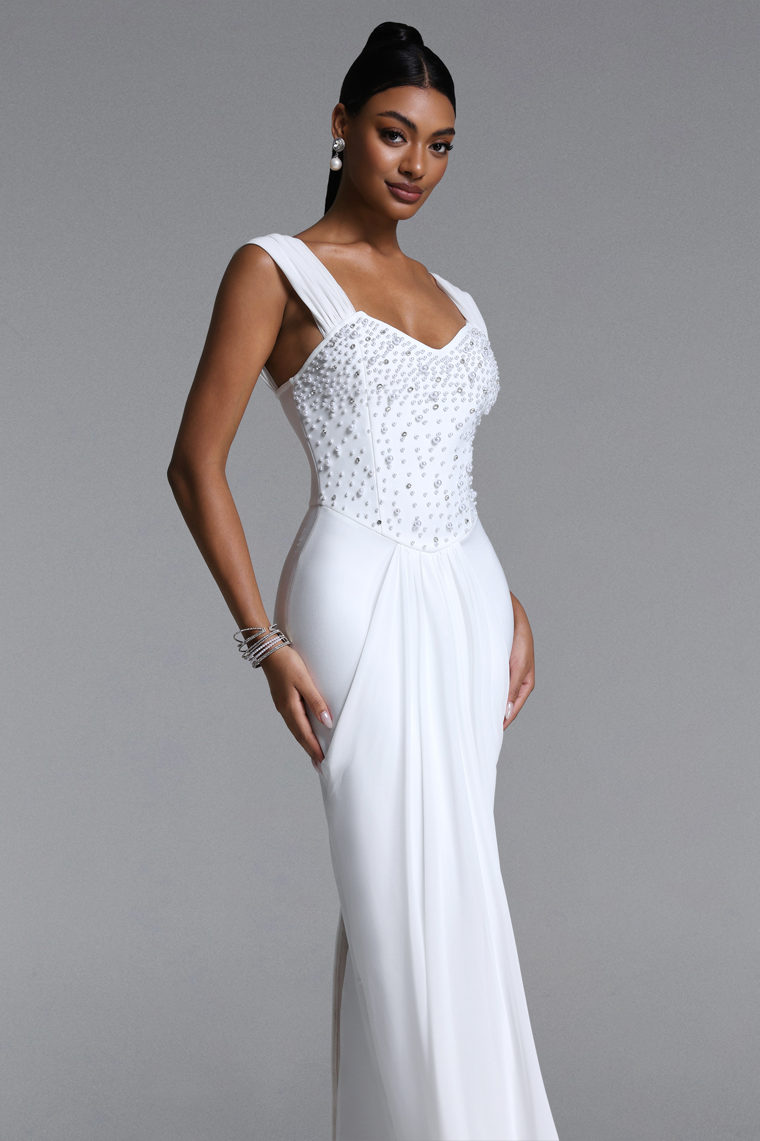 Mako Elegant Contour Pearl Rhinestone Ruched Bandage Maxi Dress
