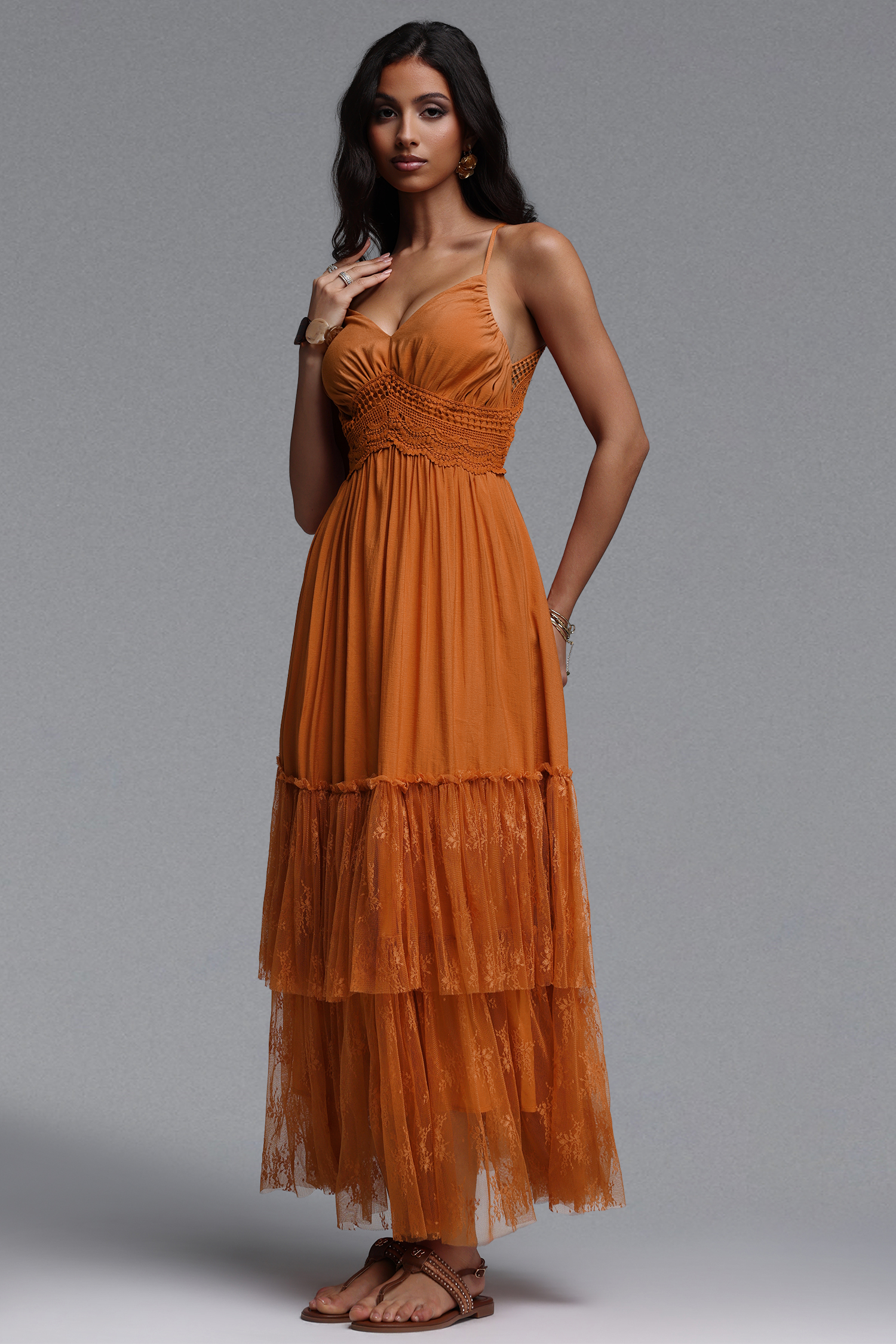 Sami Resort Flowy Sleeveless Lace Detailing Maxi Dress