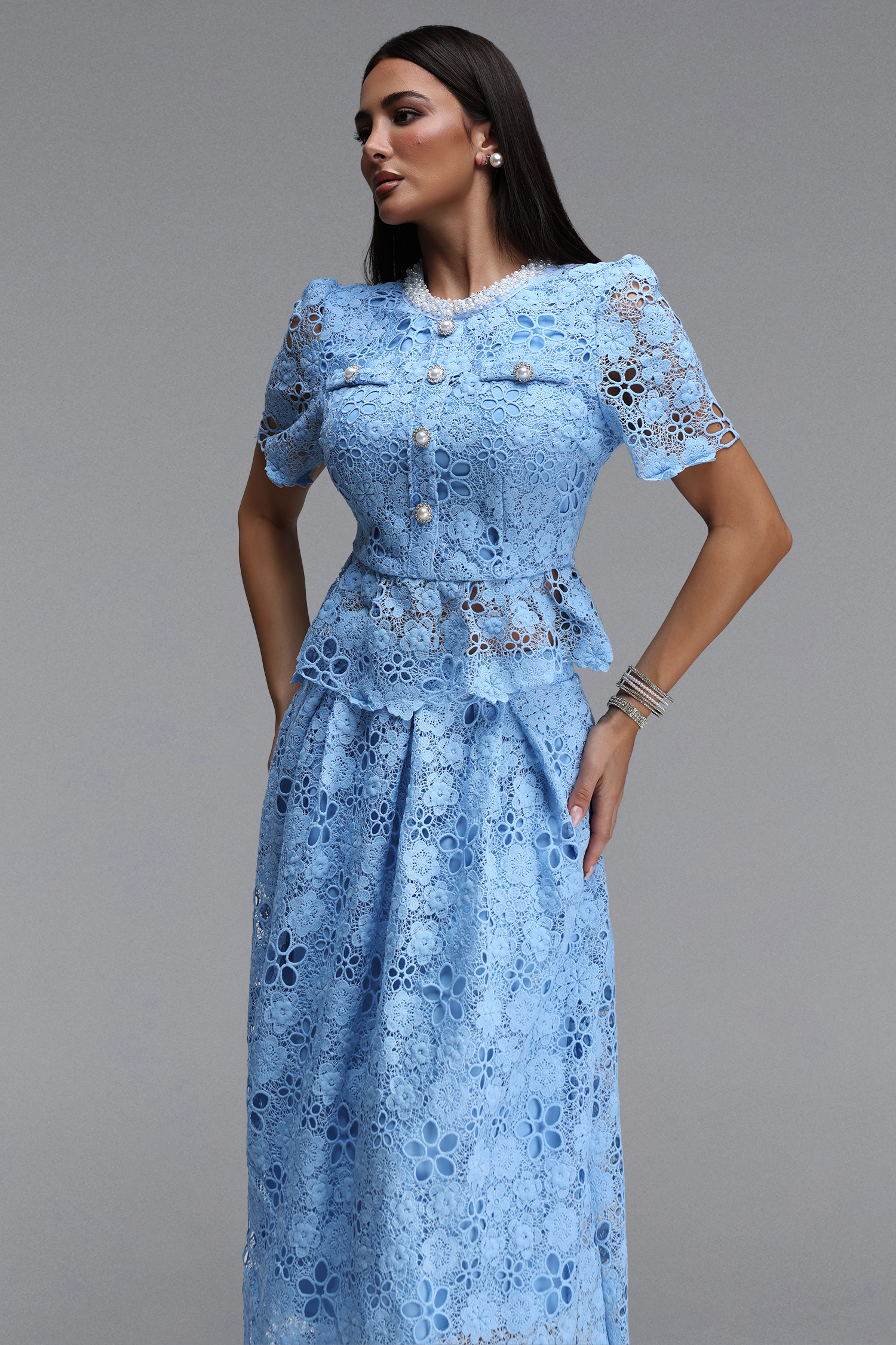 Rue Elegant Tailored Round Neck Short Sleeve Floral Lace Maxi Dress