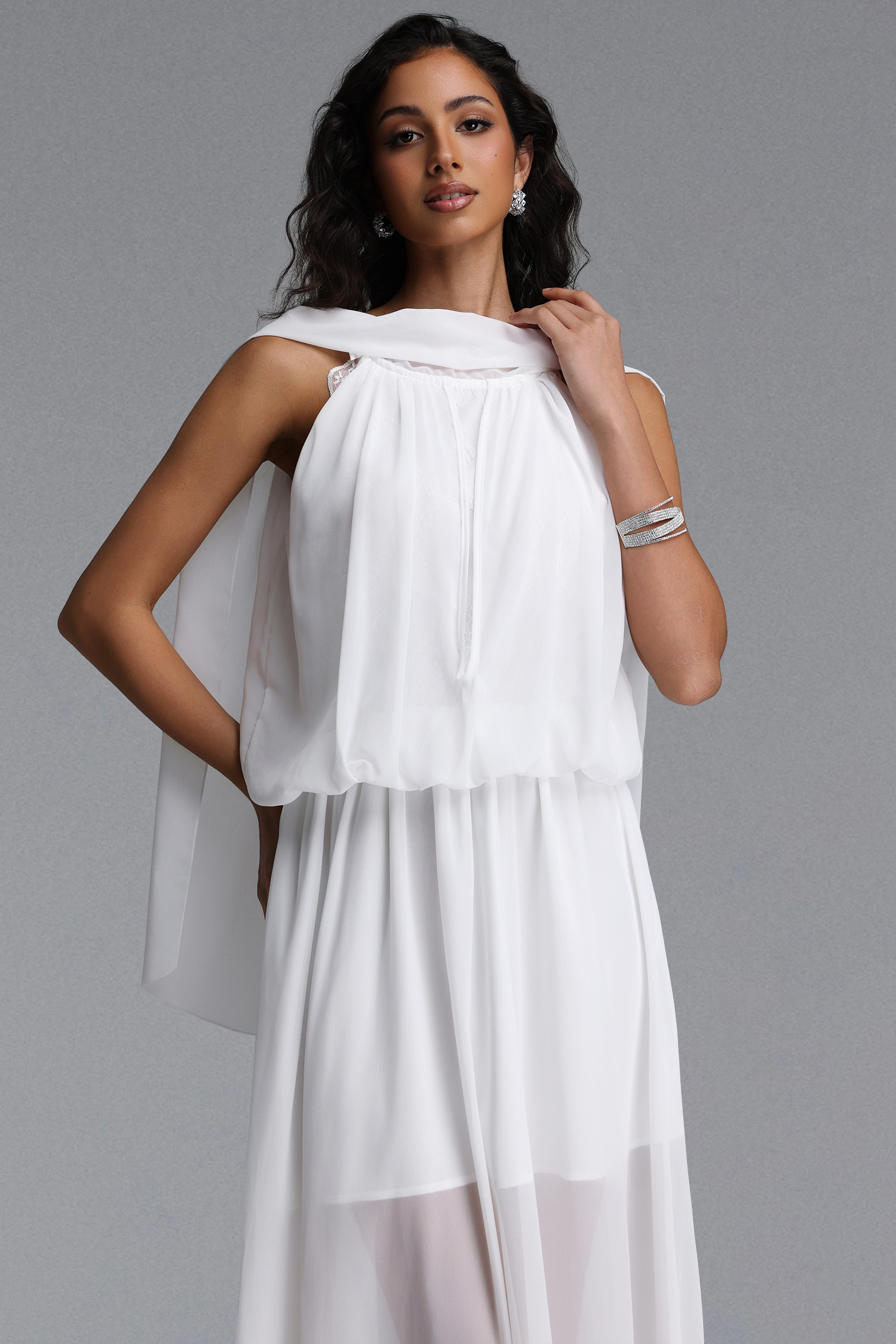 Solvia Resort Flowy Sleeveless Lace Chiffon Maxi Dress