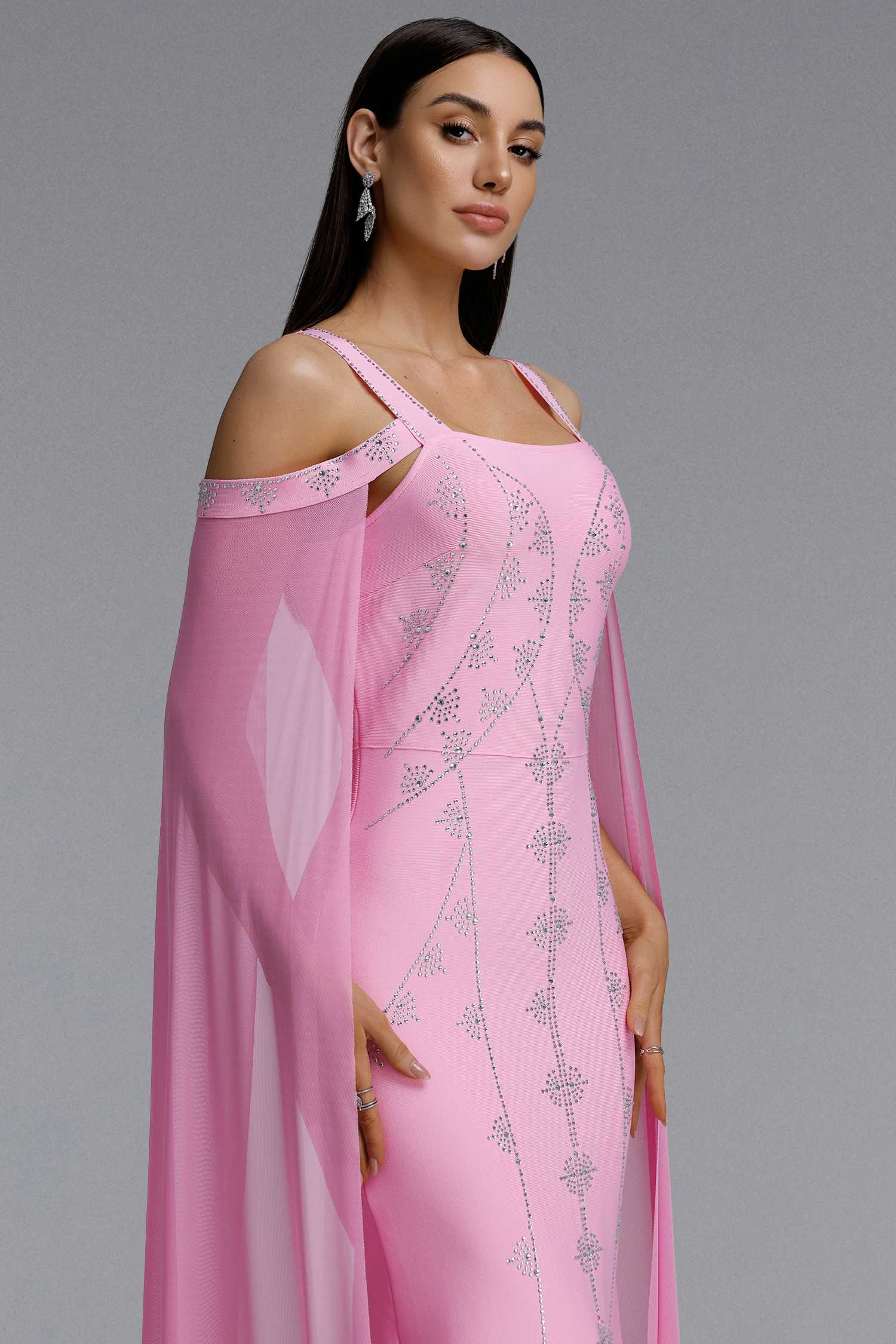 Kawko Romantic Contour Wide Strap Square Neck Symmetric Rhinestone Chiffon Cape Slit Bandage Maxi Dress