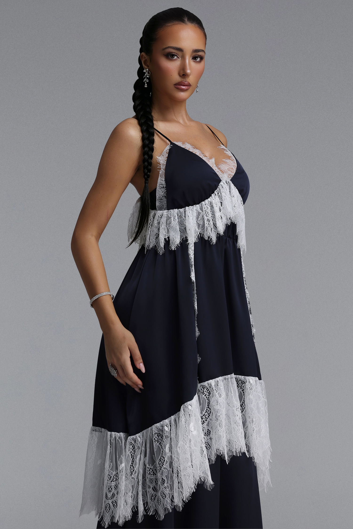 Peoph Resort Flowy V Neck Spaghetti Strap Lace Trimmed Woven Maxi Dress