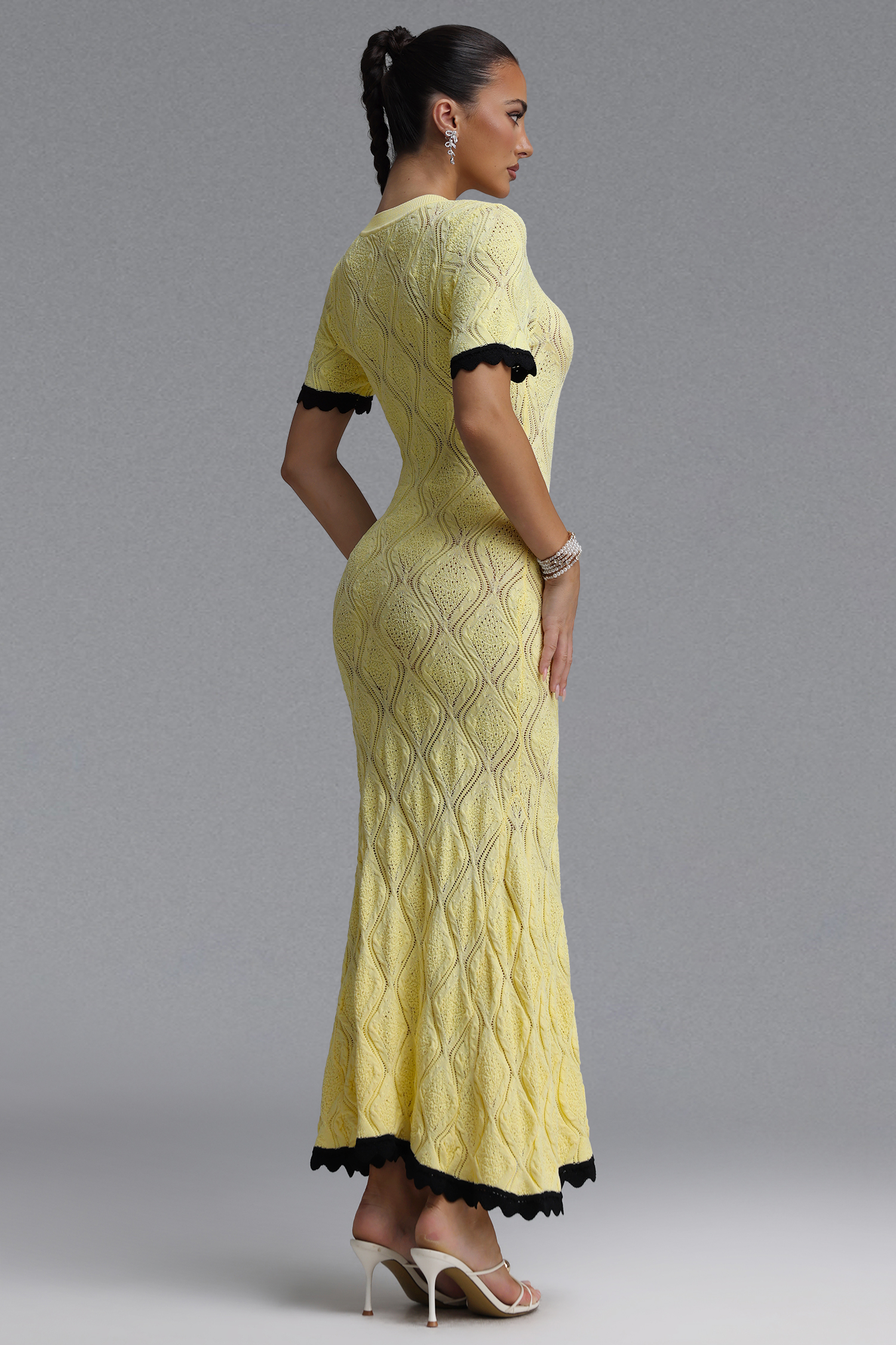 Spiral Elegant Cinched Short Sleeve Knit Maxi Dress
