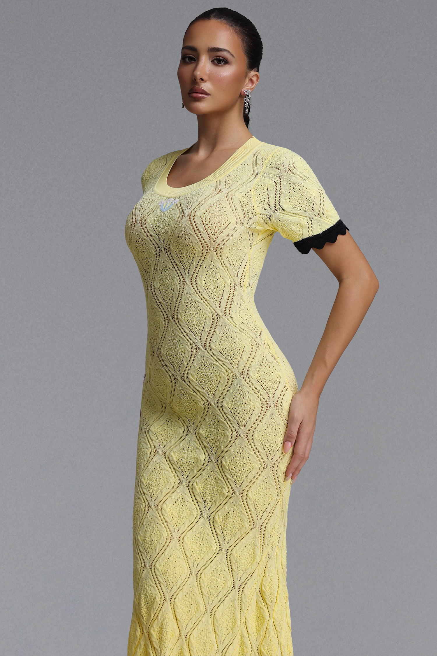 Spiral Elegant Cinched Short Sleeve Knit Maxi Dress