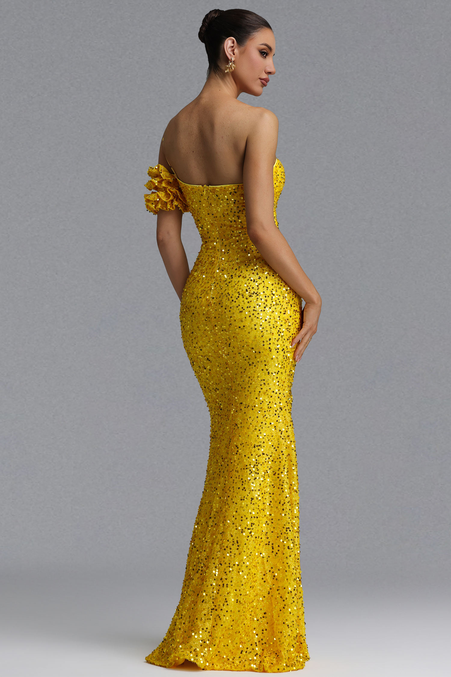 Sukia Elegant Waist-Cinching One Shoulder Thin Strap 3D Ruffle Floral Sequin High Slit Mermaid Maxi Evening Dress