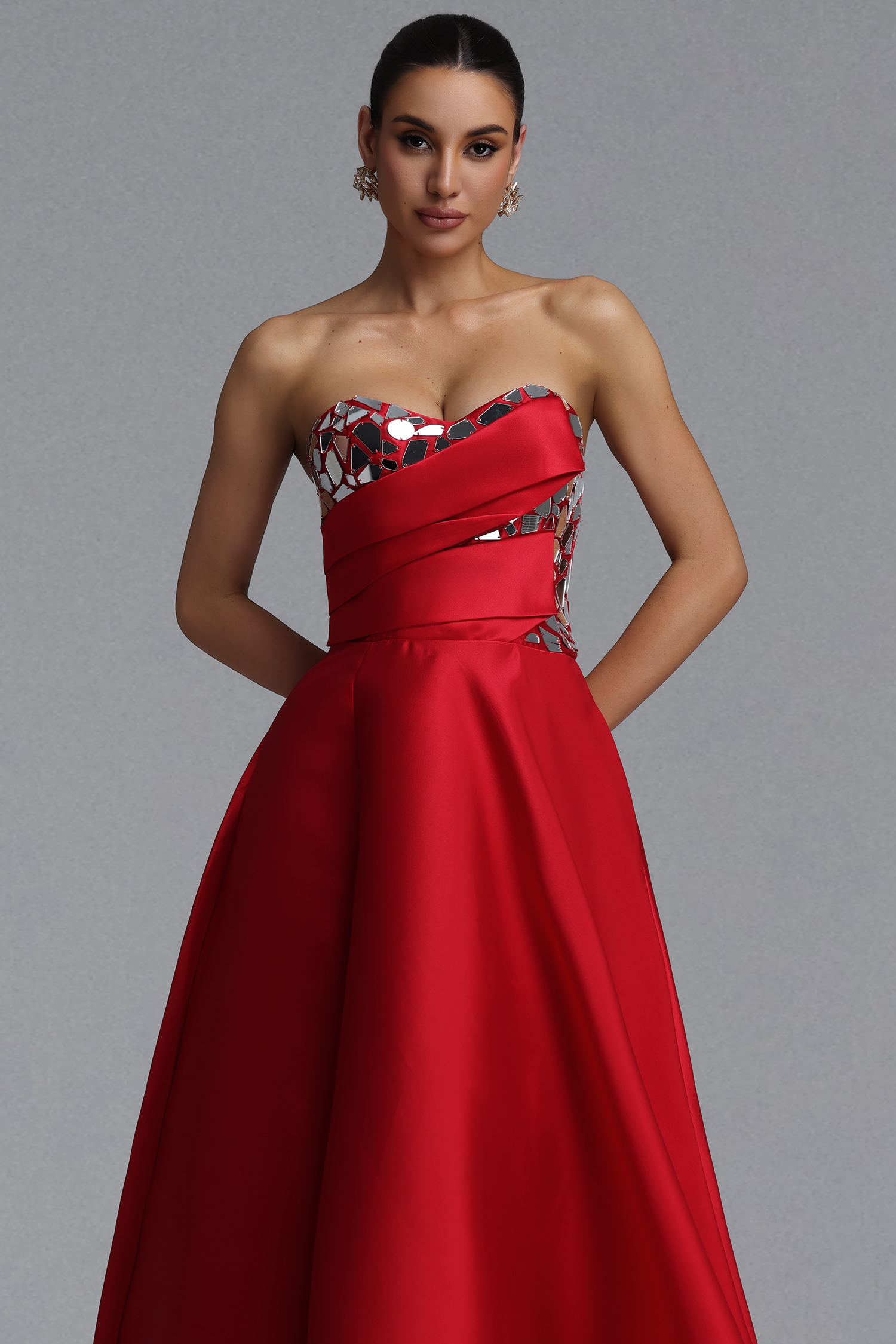 Elegant Waist-Cinching Strapless Mirror Decor Ruched Satin Full A-Line Maxi Evening Dress