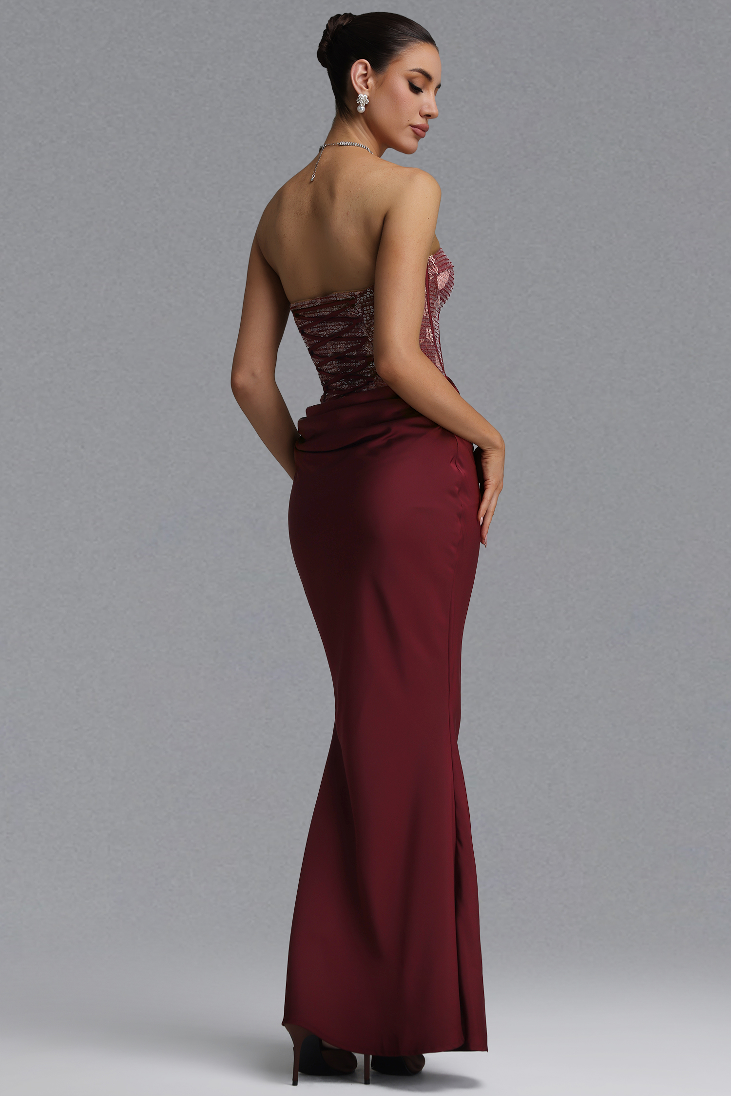Irana Romantic Tailored Sleeveless Pleated Sequin Lace Maxi Evening Dress