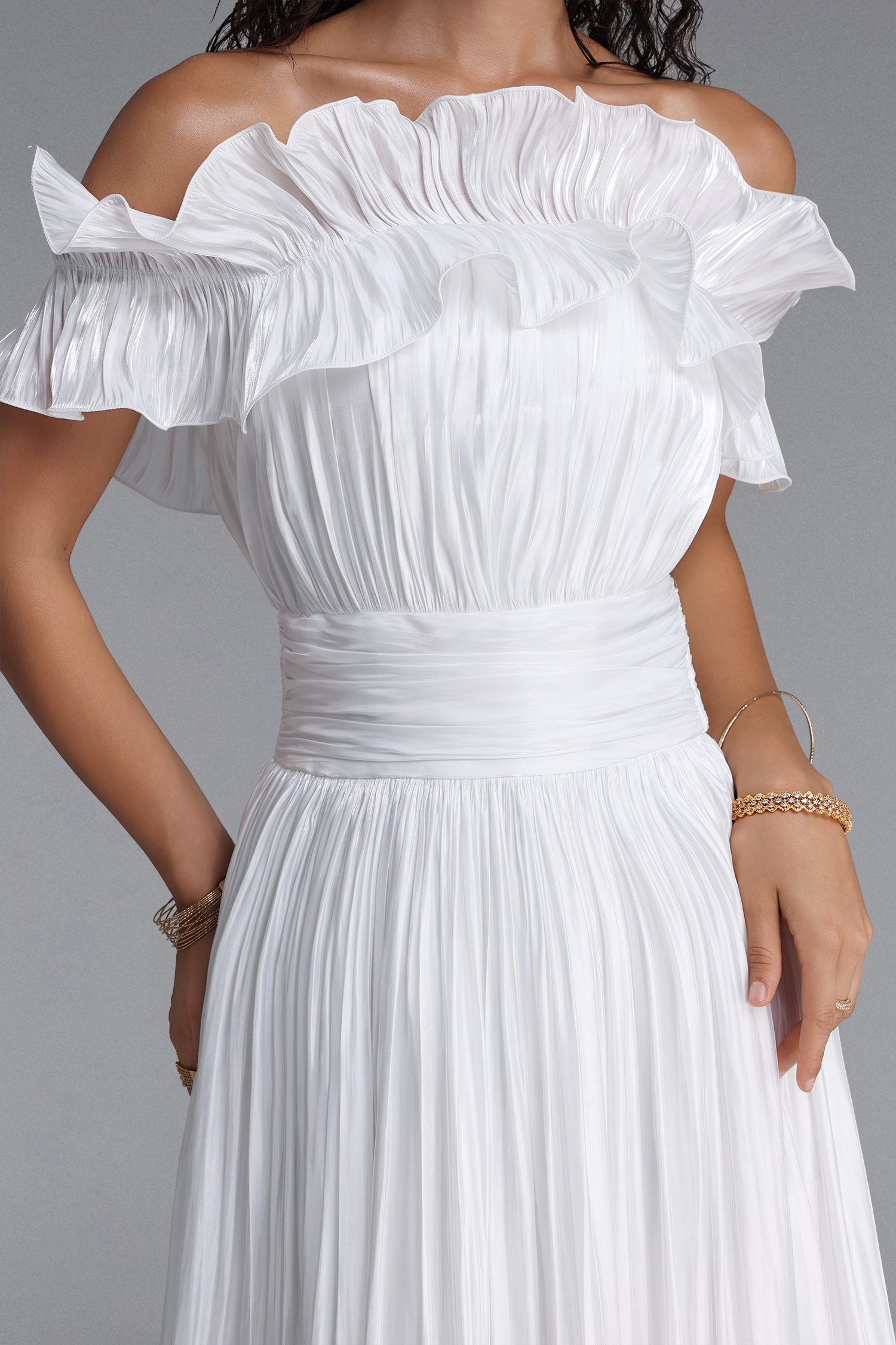 Suku Elegant Flowy Off Shoulder Ruched White Maxi Dress