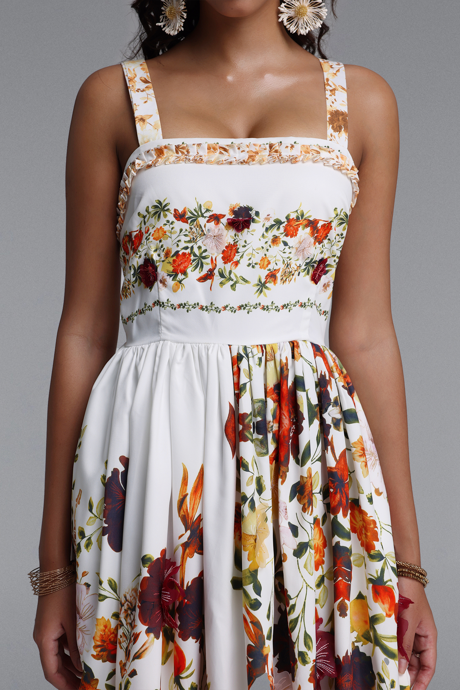 Gayu Resort Flowy Sleeveless Floral Print Woven Floral Maxi Dress