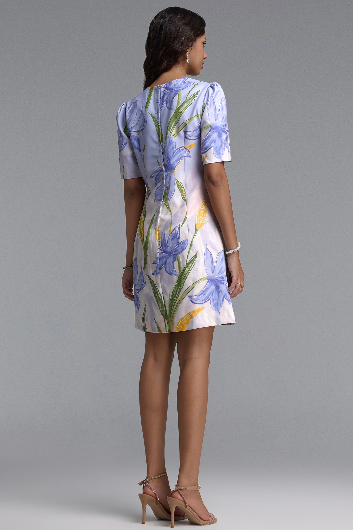Laurel Classic Tailored Round Neck Short Sleeve Floral Print Woven Mini Dress