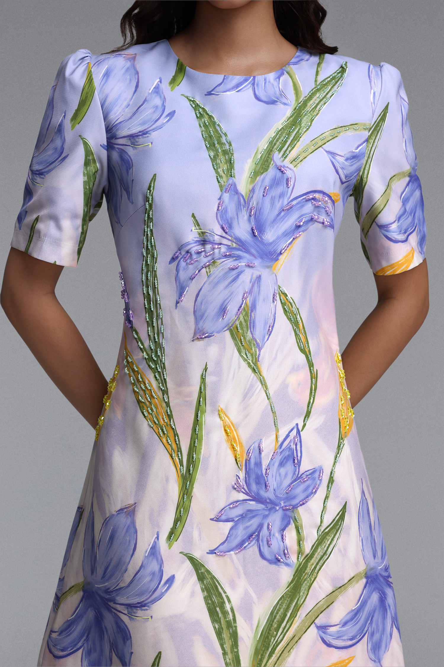 Laurel Classic Tailored Round Neck Short Sleeve Floral Print Woven Mini Dress