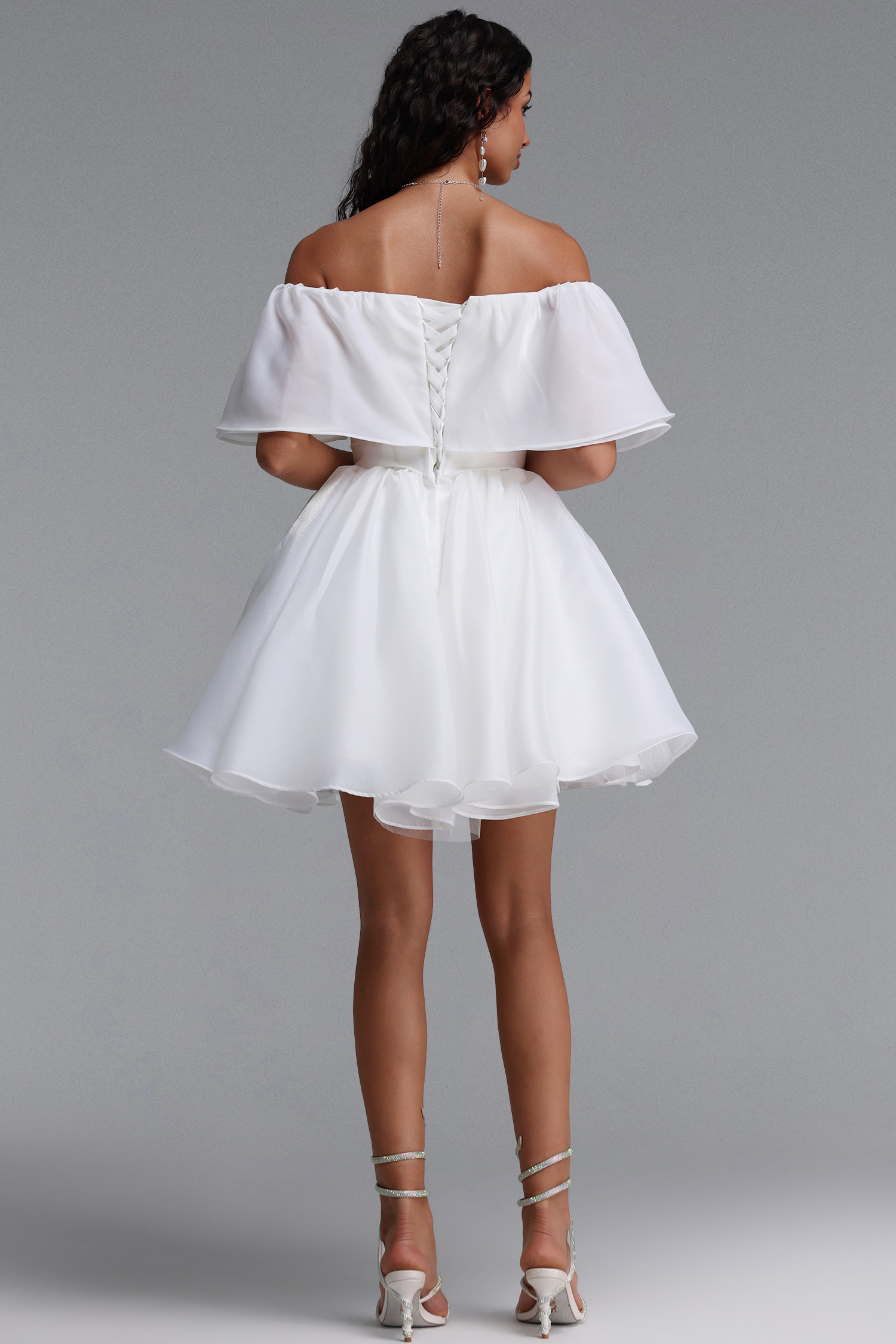 Uercia Elegant Cinched-Waist Ruched Organza Voluminous Mini Dress