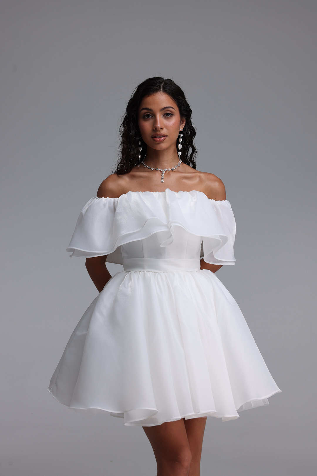 Uercia Elegant Cinched-Waist Ruched Organza Voluminous Mini Dress