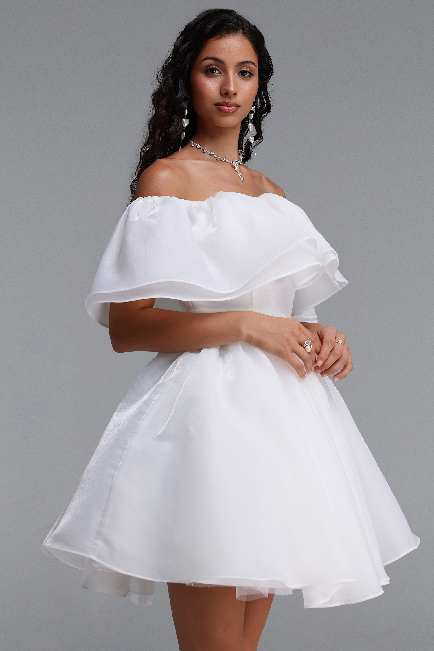 Uercia Elegant Cinched-Waist Ruched Organza Voluminous Mini Dress