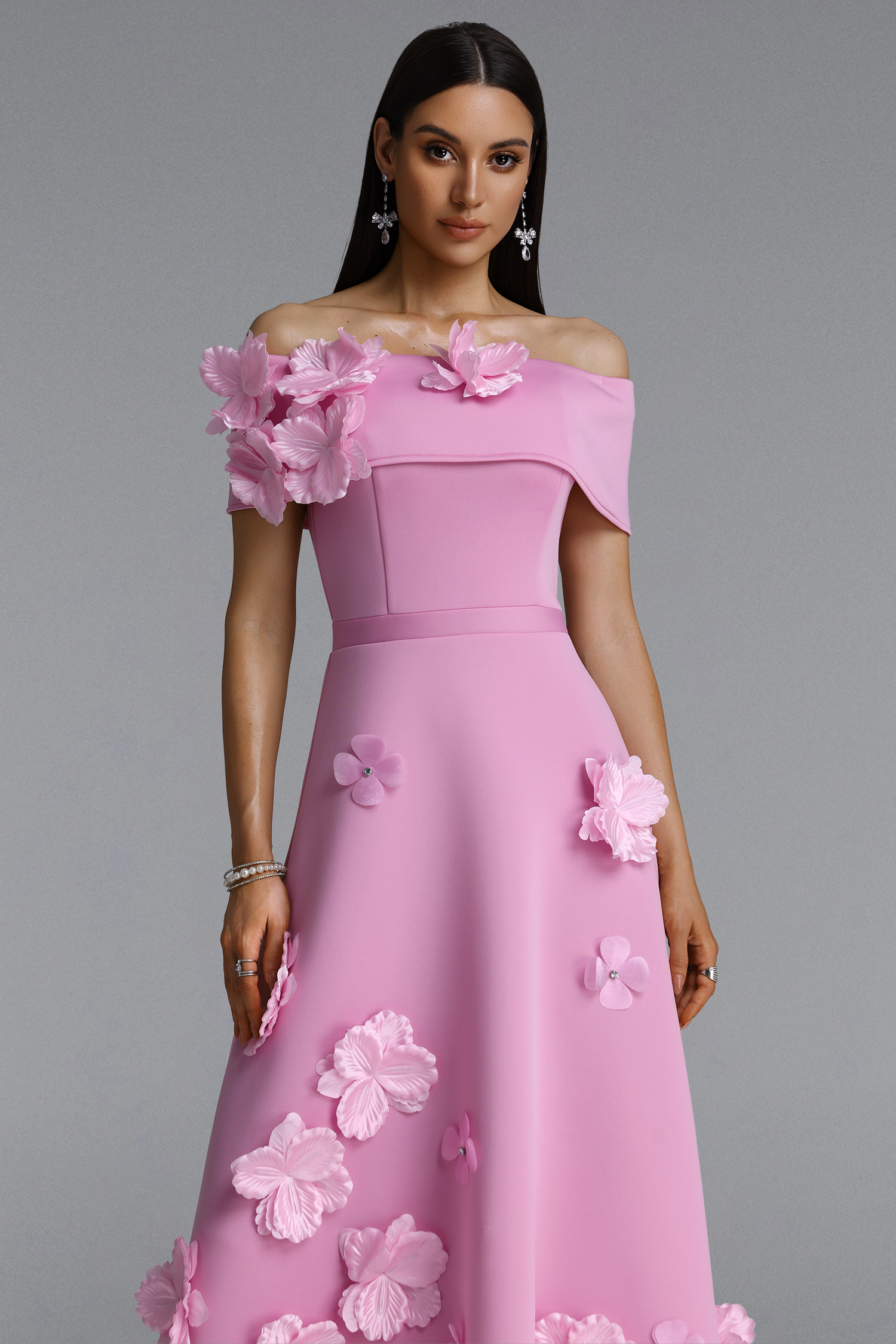 Gacia Elegant Off Shoulder Floral Maxi Dress