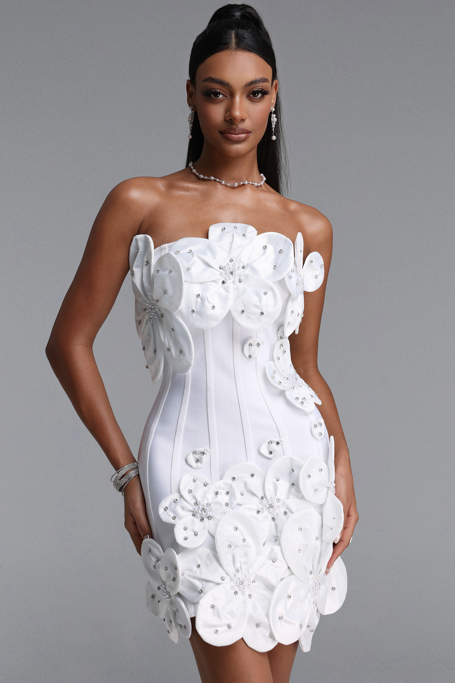 Janneth　Exquisite Fitted Strapless Rhinestone Floral Mini Bandage Dress