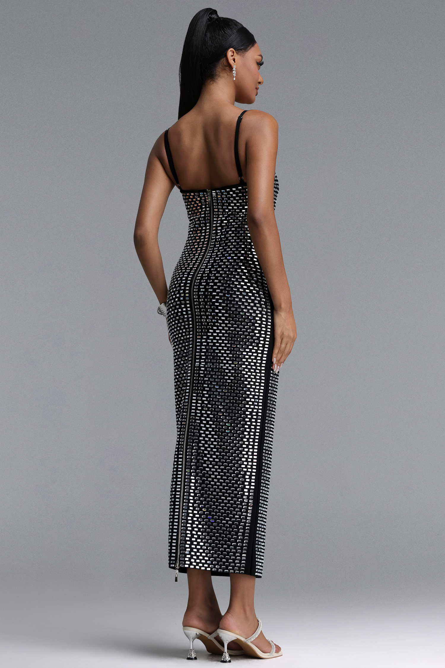 Lazze Sleeveless Diamond Maxi Dress