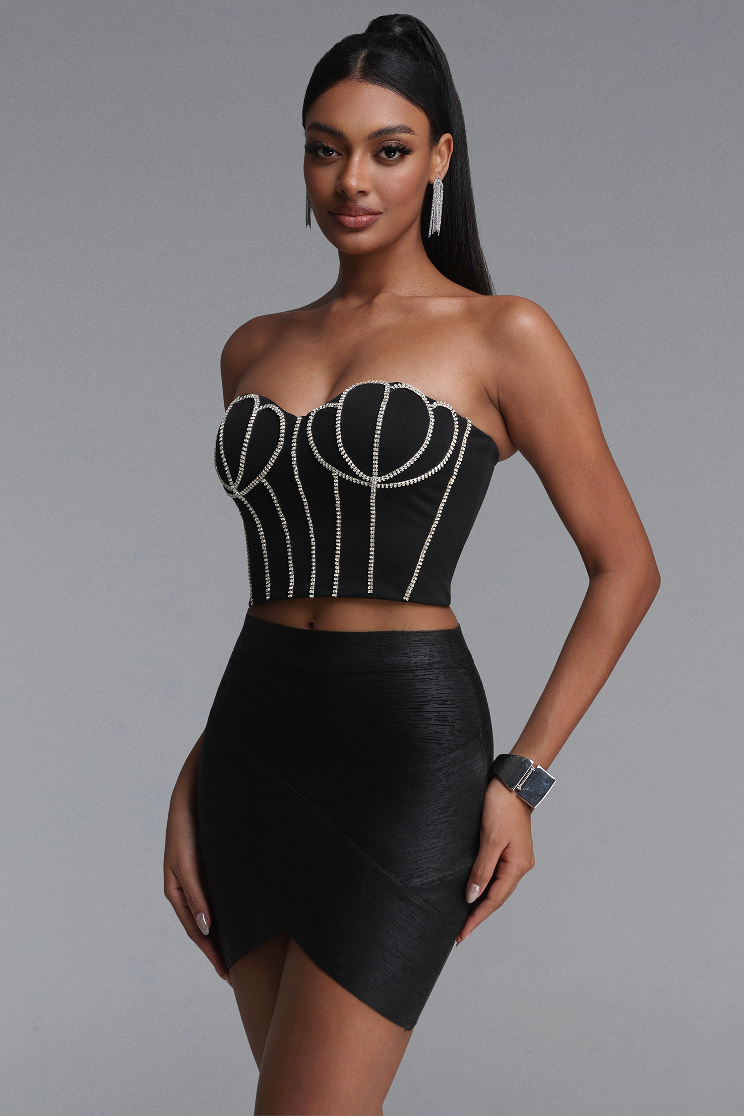 Madison　Exquisite Strapless Shell Rhinestone Boned Top