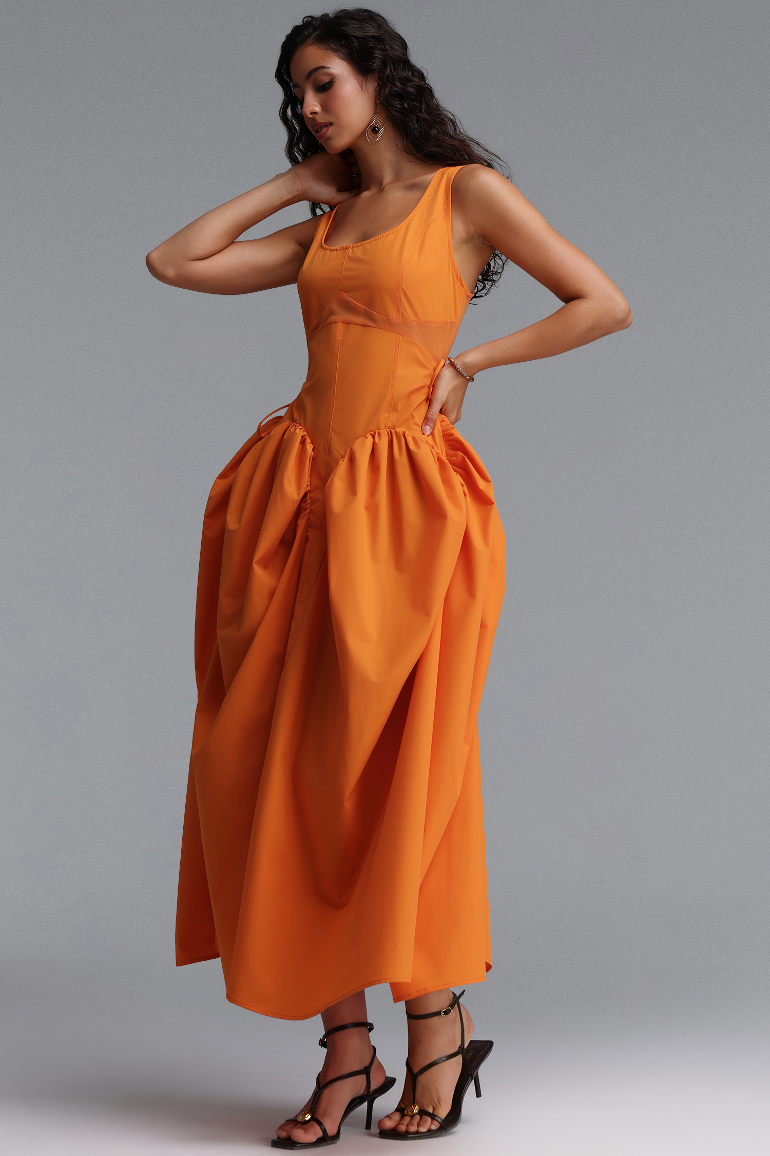 Hzere Chic Tailored Sleeveless Woven Maxi Dress