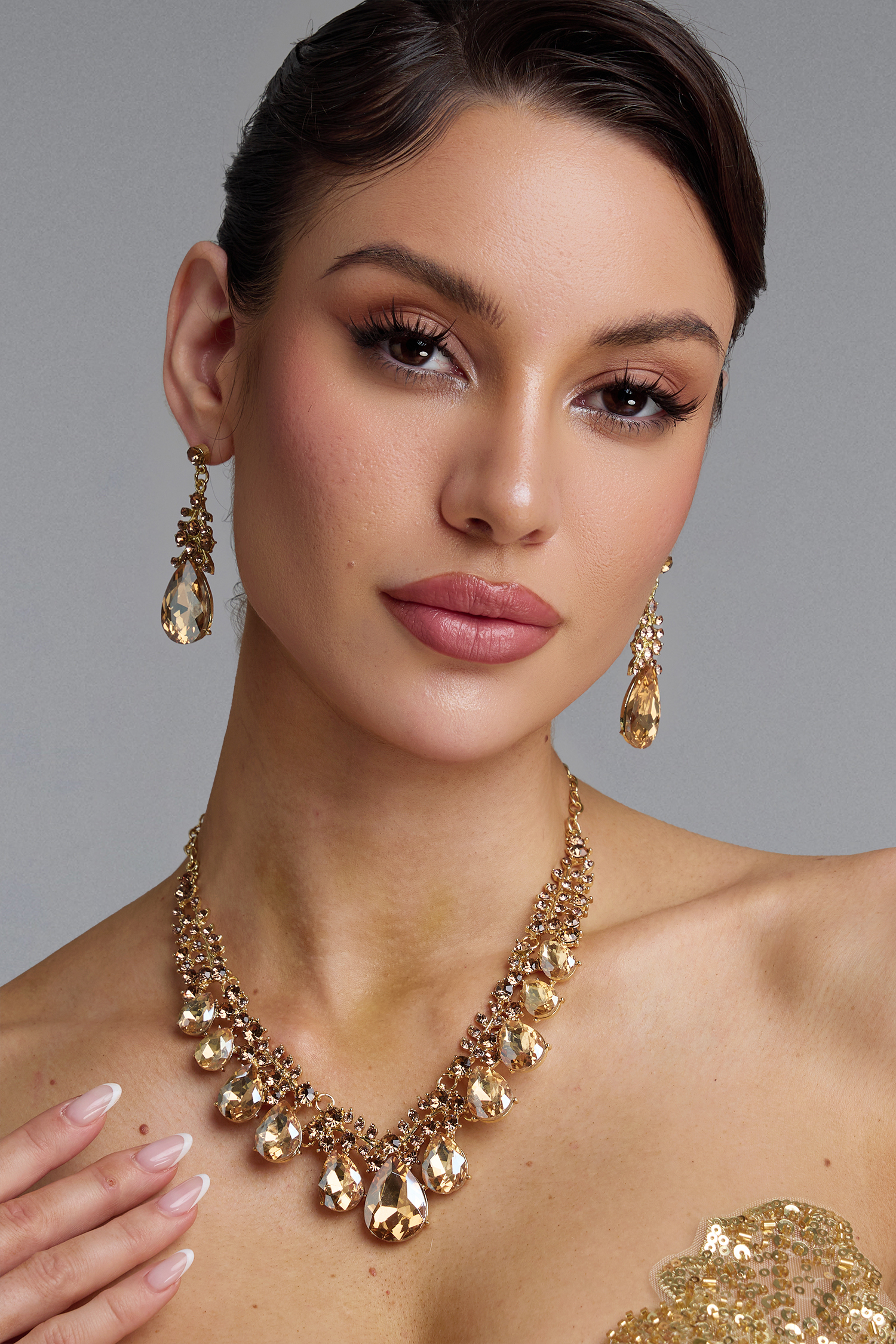 Rebekka Luxury Champagne Teardrop Leaf Necklace & Earrings Set
