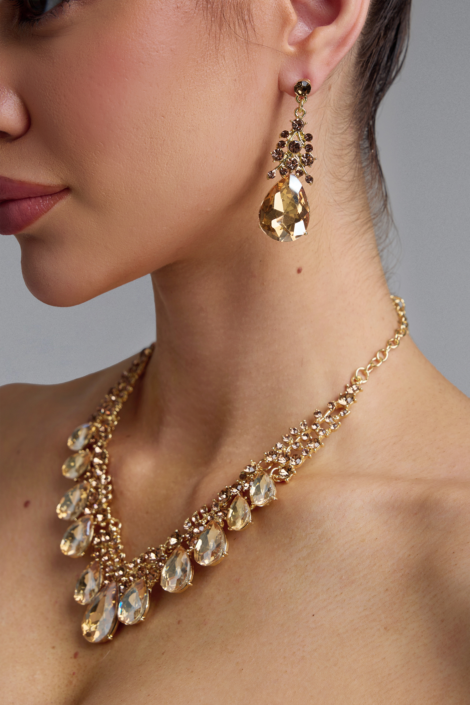 Rebekka Luxury Champagne Teardrop Leaf Necklace & Earrings Set