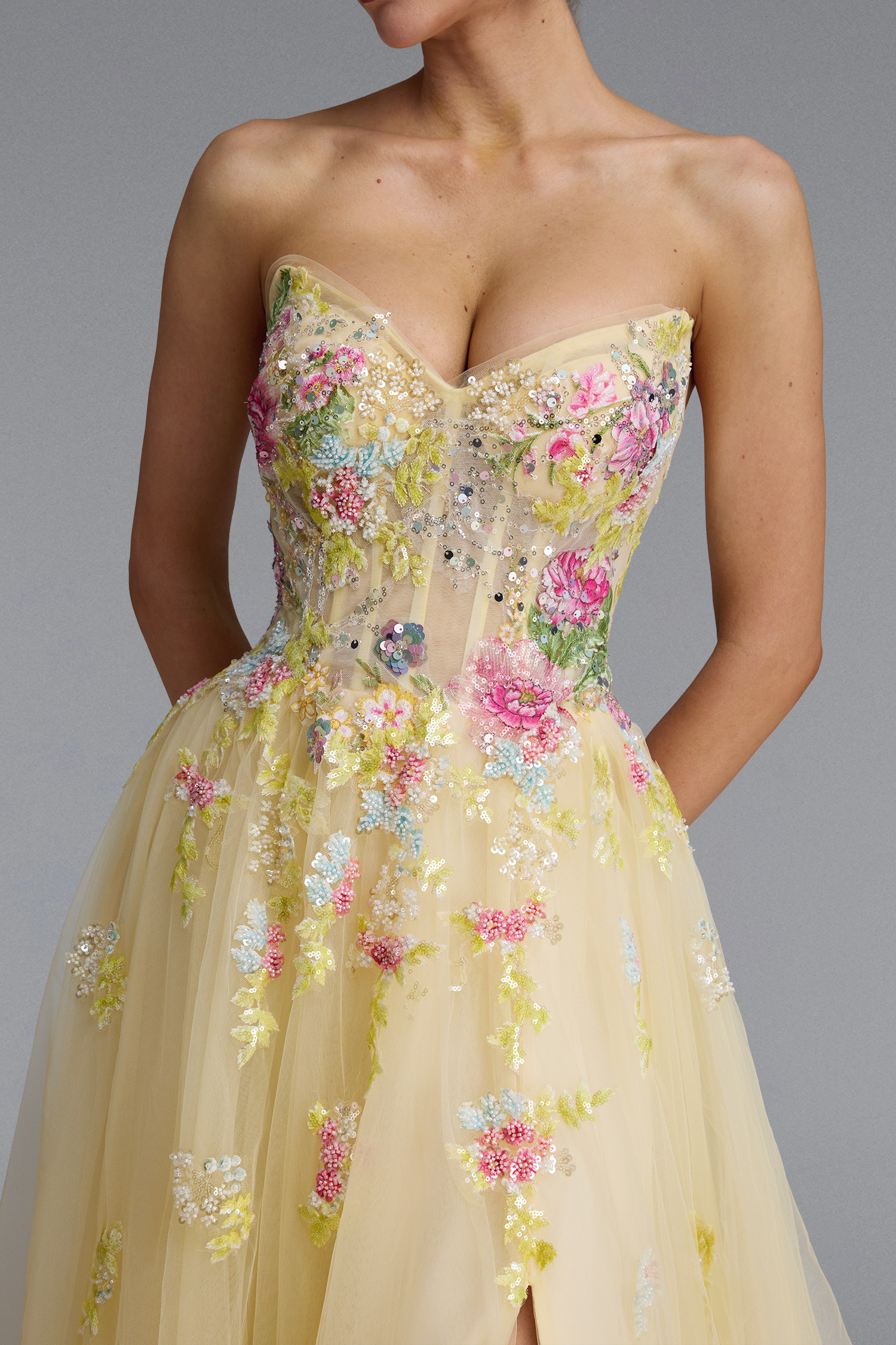 Vilane Romantic Strapless Floral Embroidery Maxi Dress