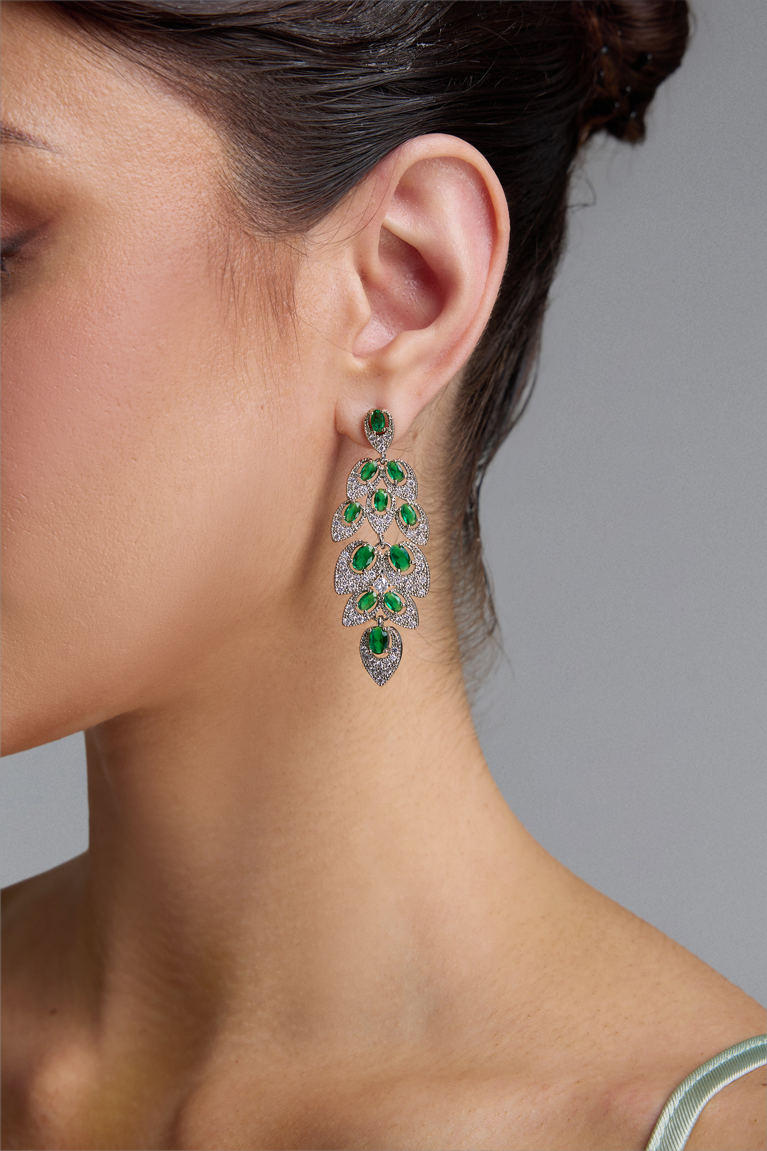 Tove Multi Layer Leaf Emerald Full Zircon Earrings