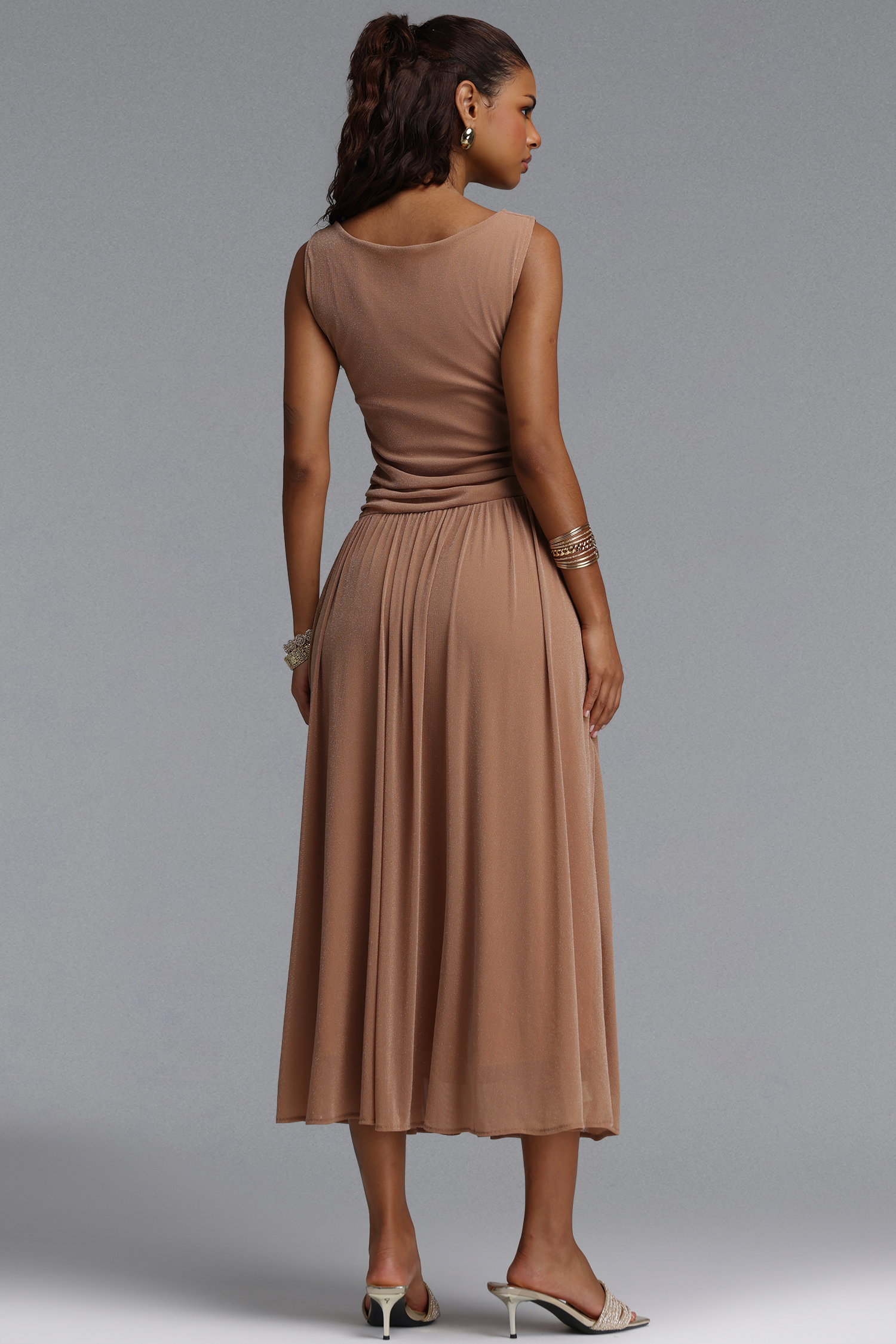 Zavala Romantic Flowy Sleeveless Lace Trimmed Knit Midi Dress