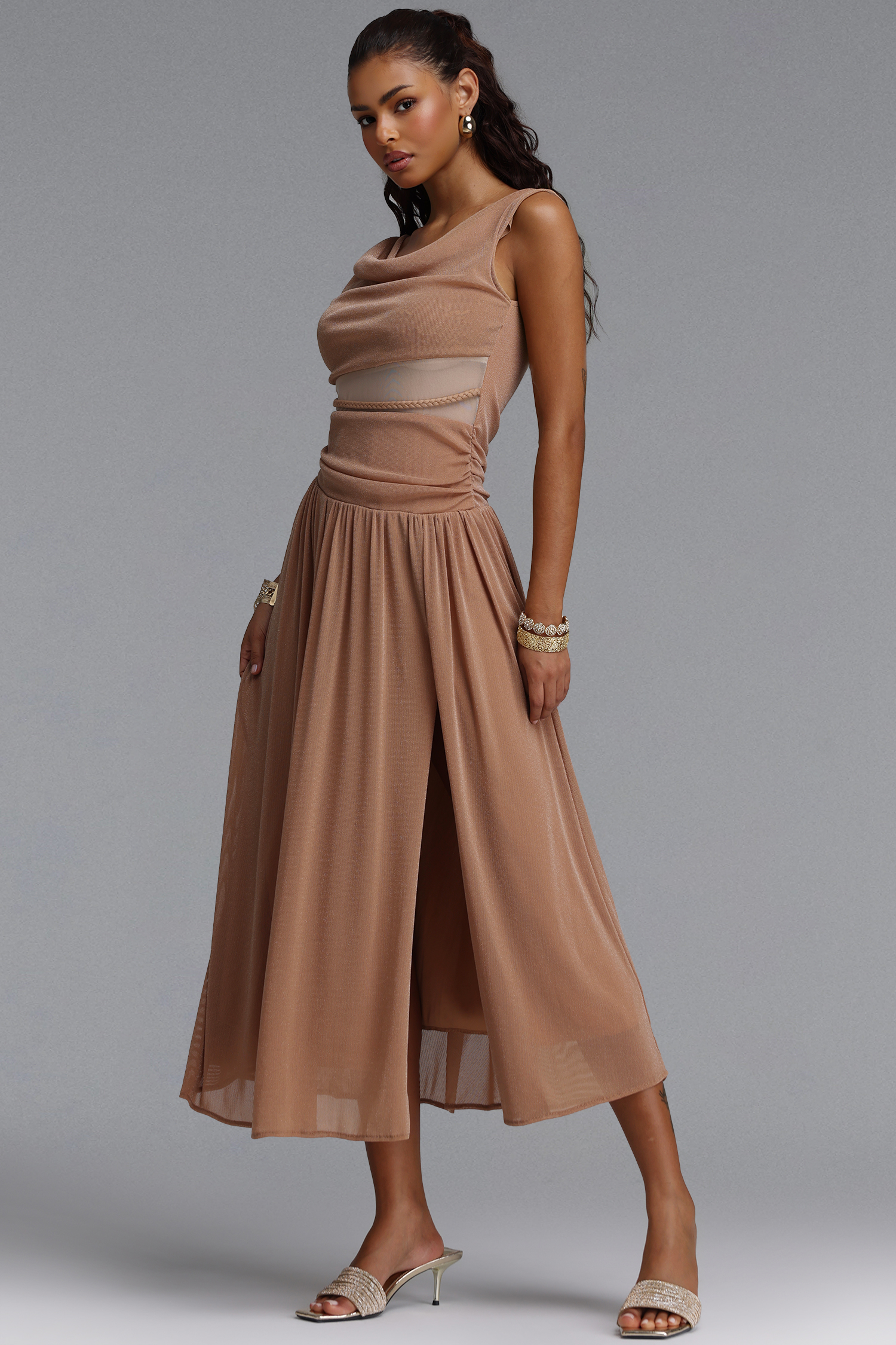 Zavala Romantic Flowy Sleeveless Lace Trimmed Knit Midi Dress