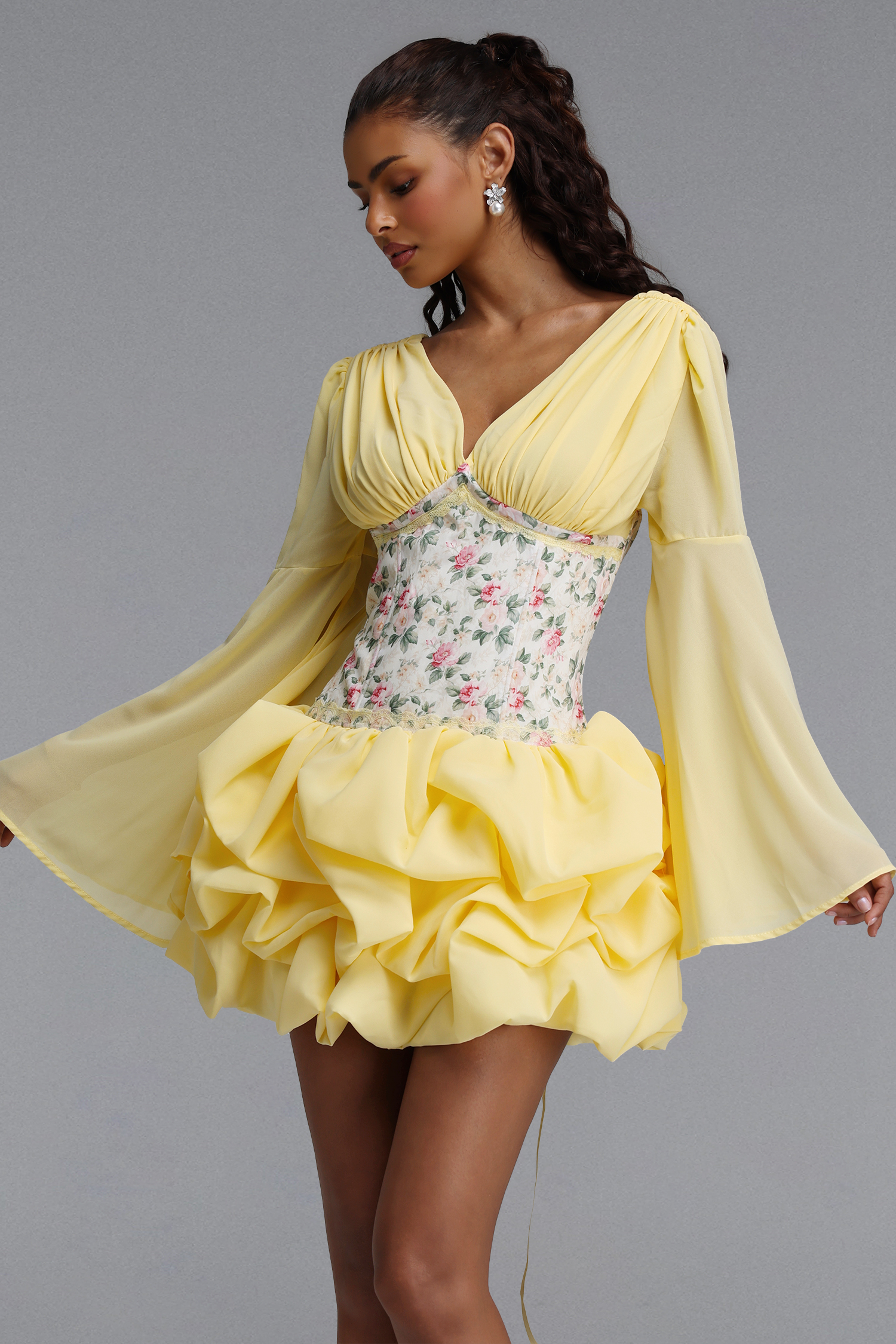 Juyce Romantic Cinched V Neck Long Sleeve Floral Print Chiffon Mini Dress