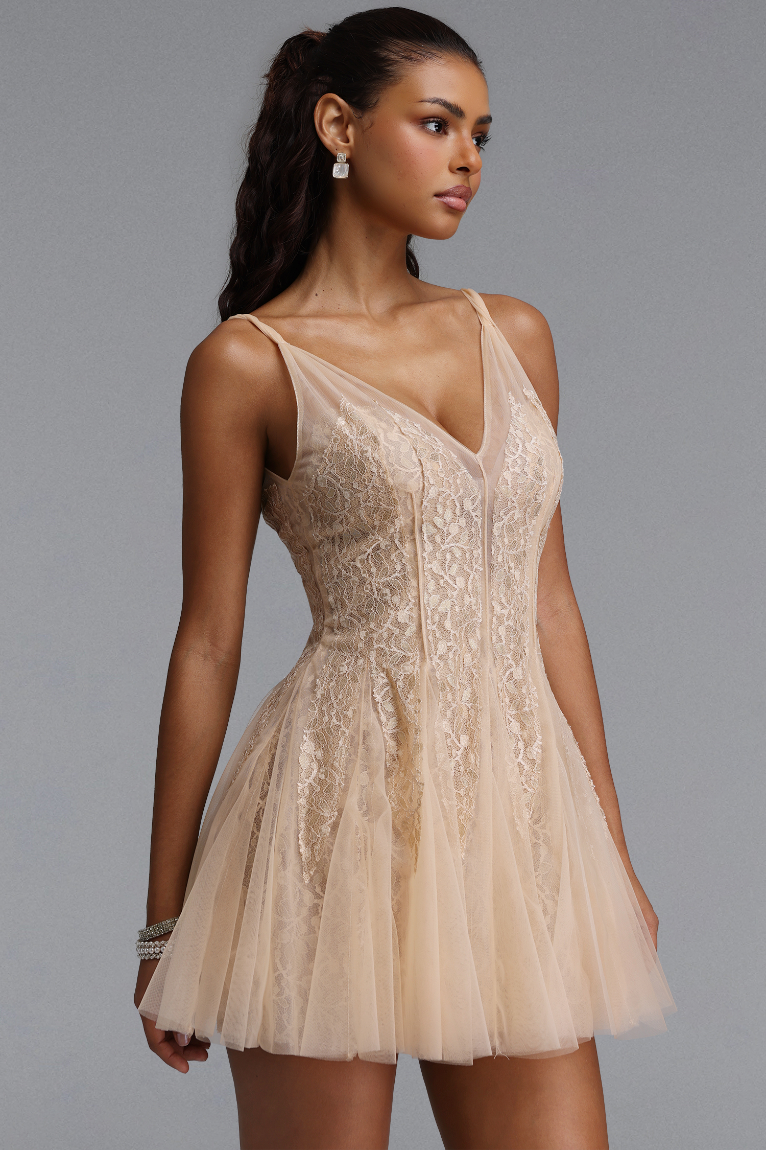 Ezgi Romantic Flowy V Neck Spaghetti Strap Floral Lace Mini Dress