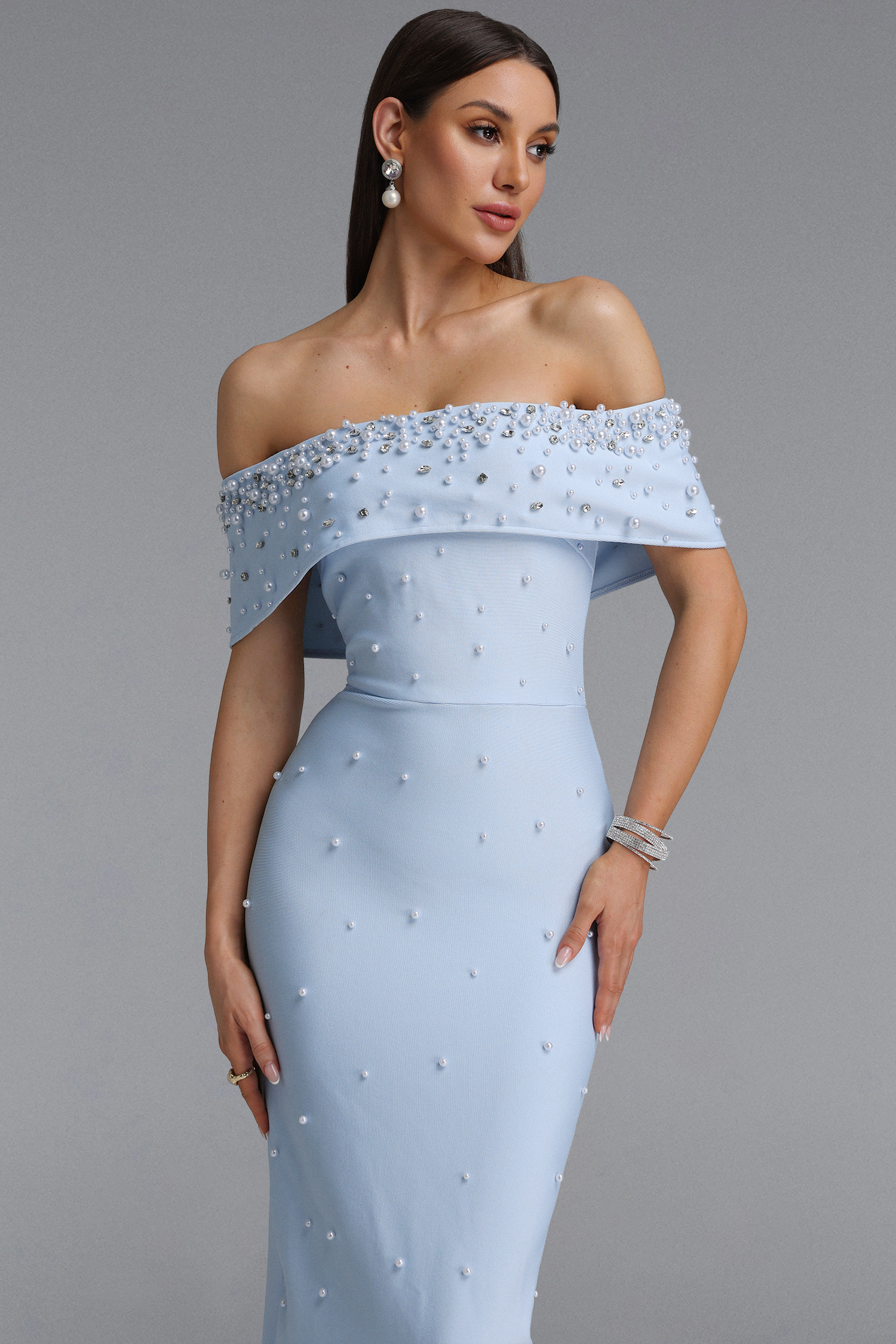 Isme Elegant Contour Off Shoulder Pearl Rhinestone Bandage Maxi Dress