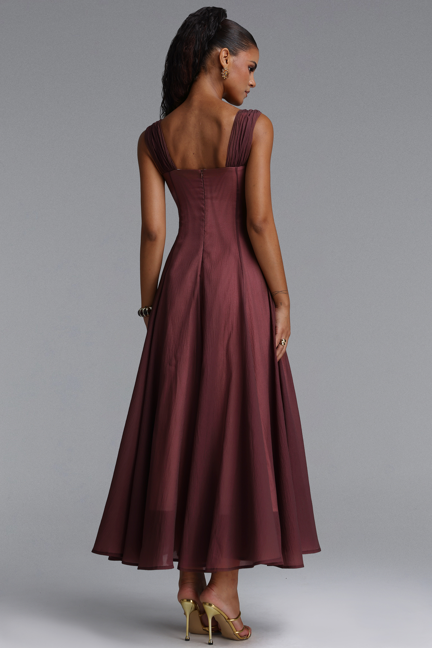 Kirara Elegant Spaghetti Strap Pleated Maxi Dress