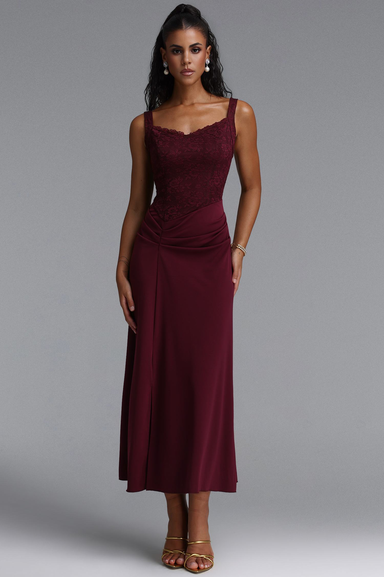 Vira Elegant Cincher Waist Spaghetti Strap Lace Maxi Dress