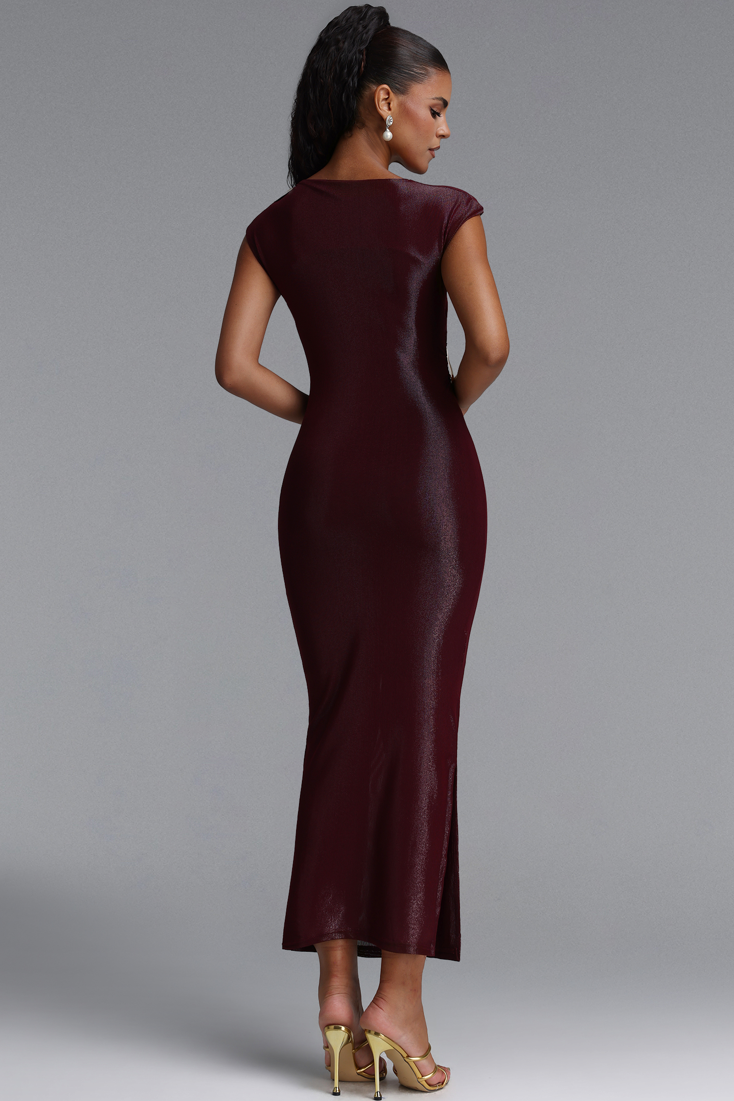 Denali Chic Contour Glitter Pleated Metal Decor Burgundy Maxi Dress
