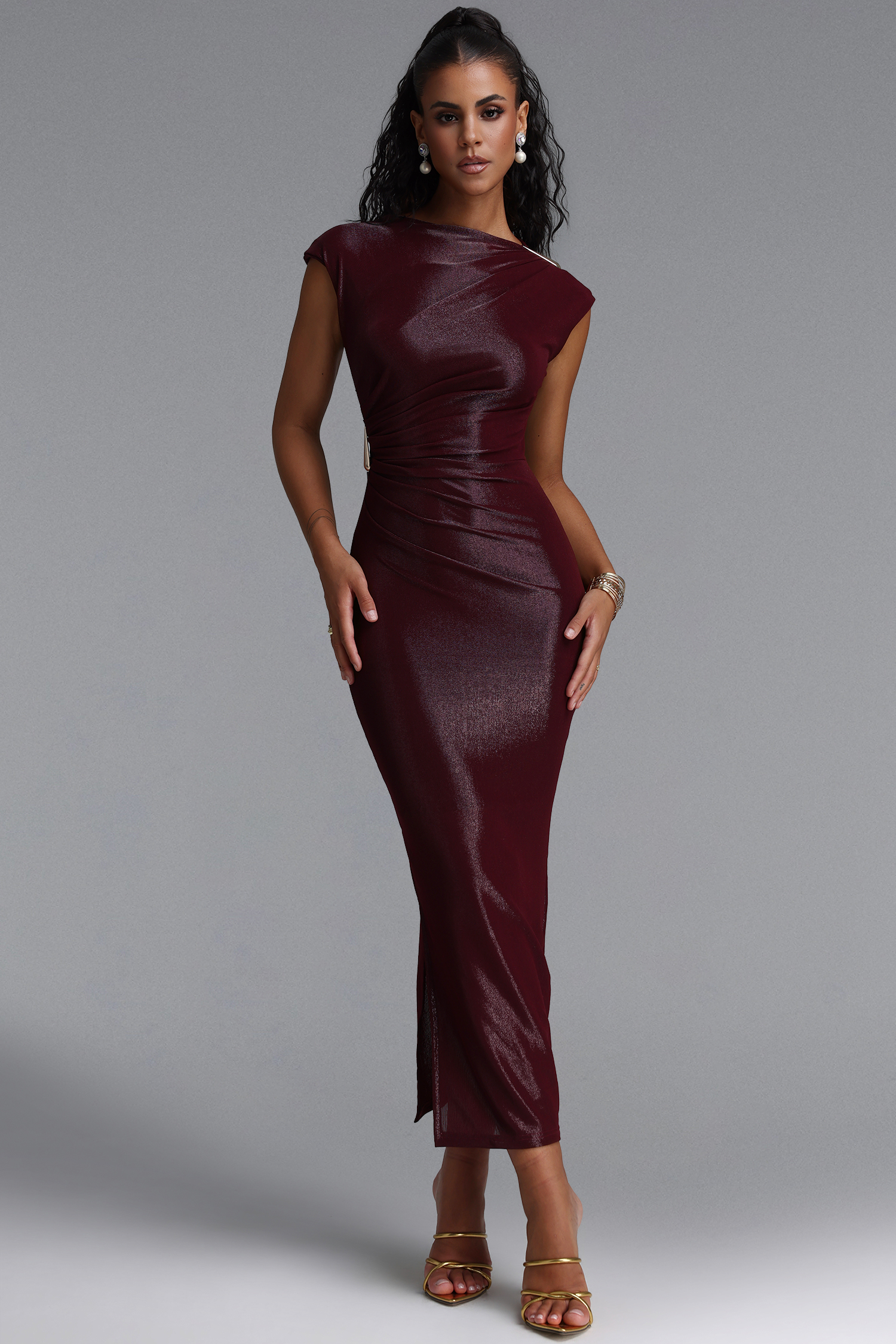 Denali Chic Contour Glitter Pleated Metal Decor Burgundy Maxi Dress