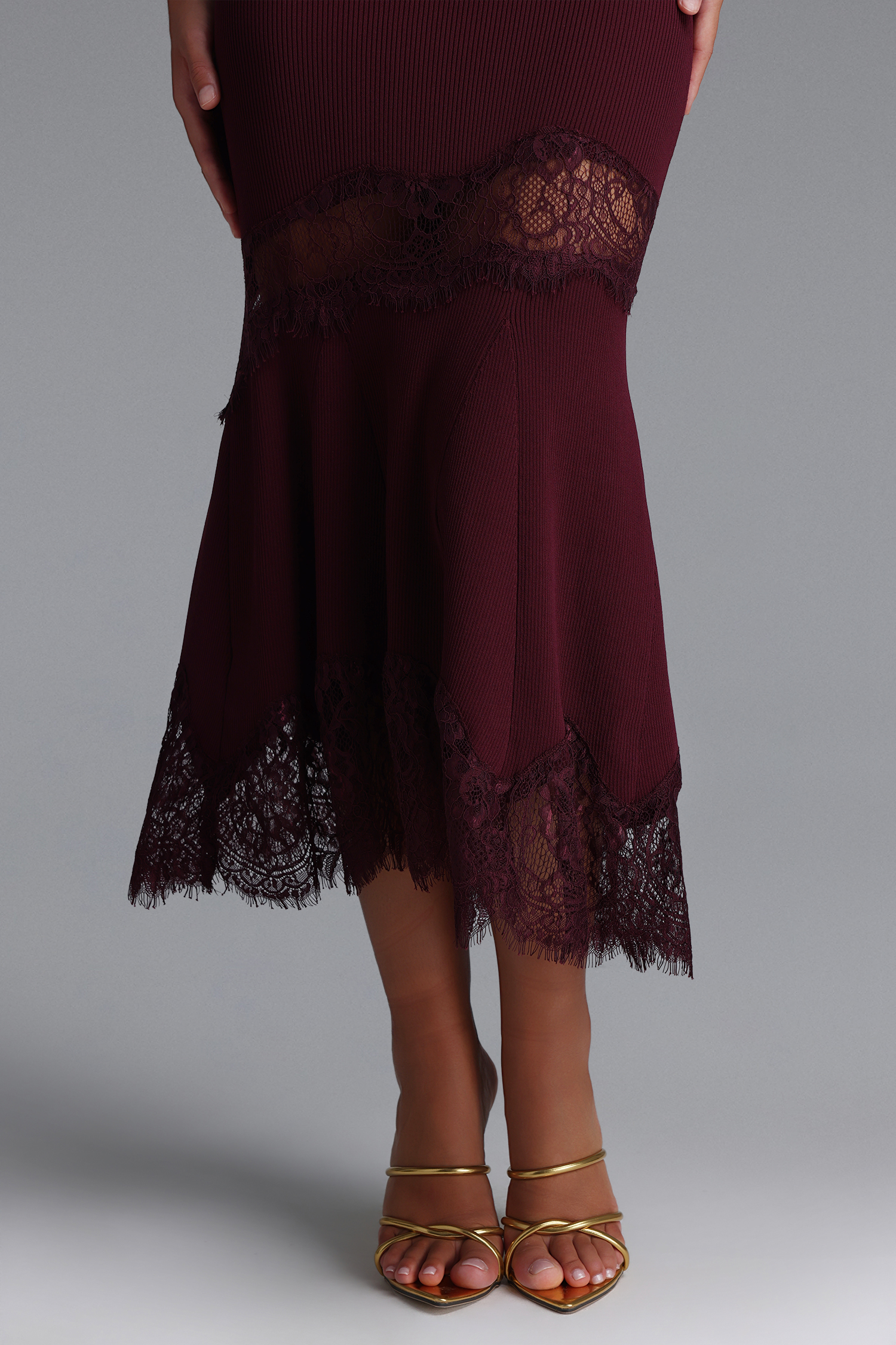 Lexi Vintage Romantic U Neck Lace Panel Knit Maxi Dress