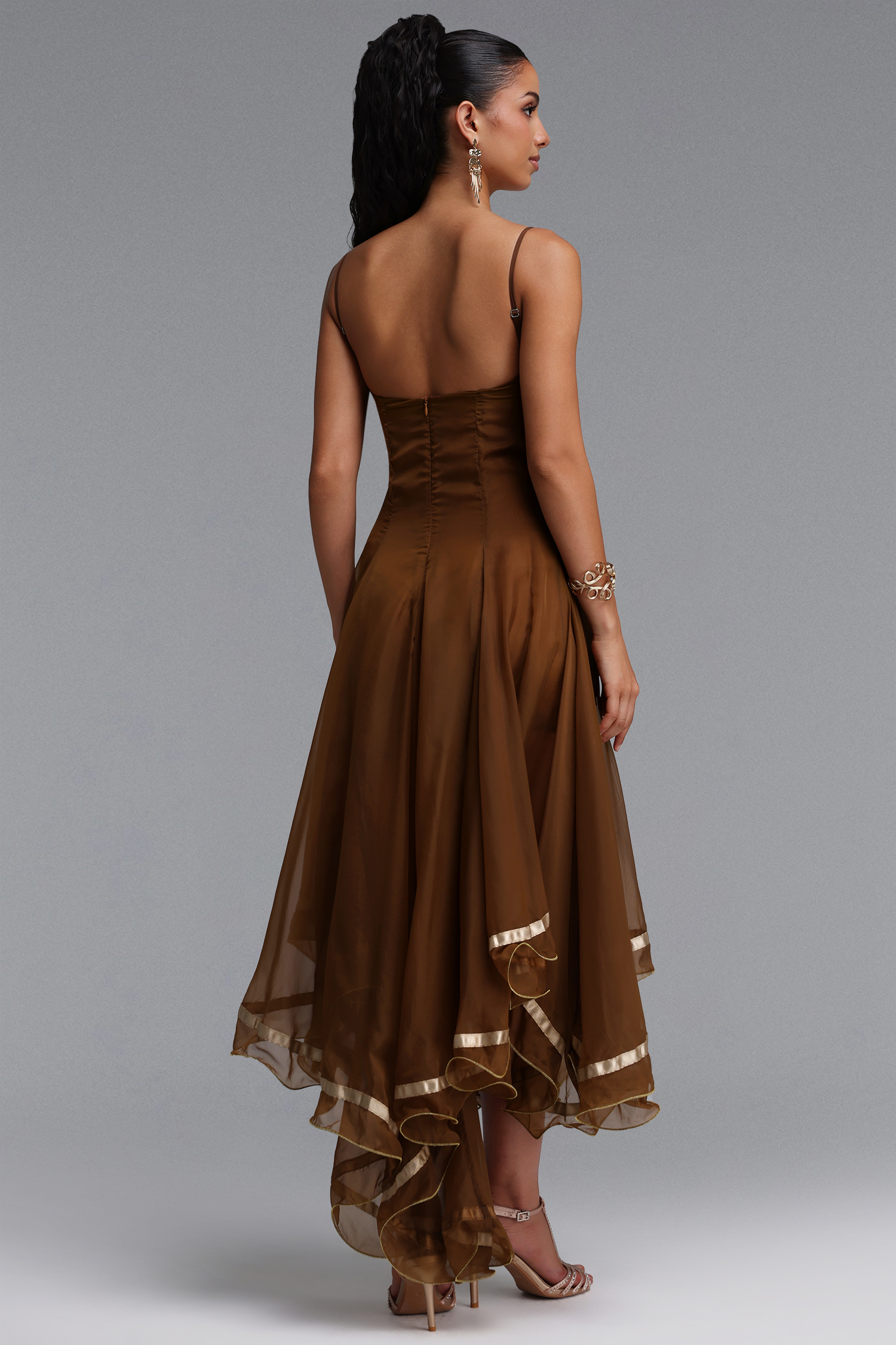 Viya Elegant Contour Spaghetti Strap Embroidered Lapel Tulle Maxi Dress