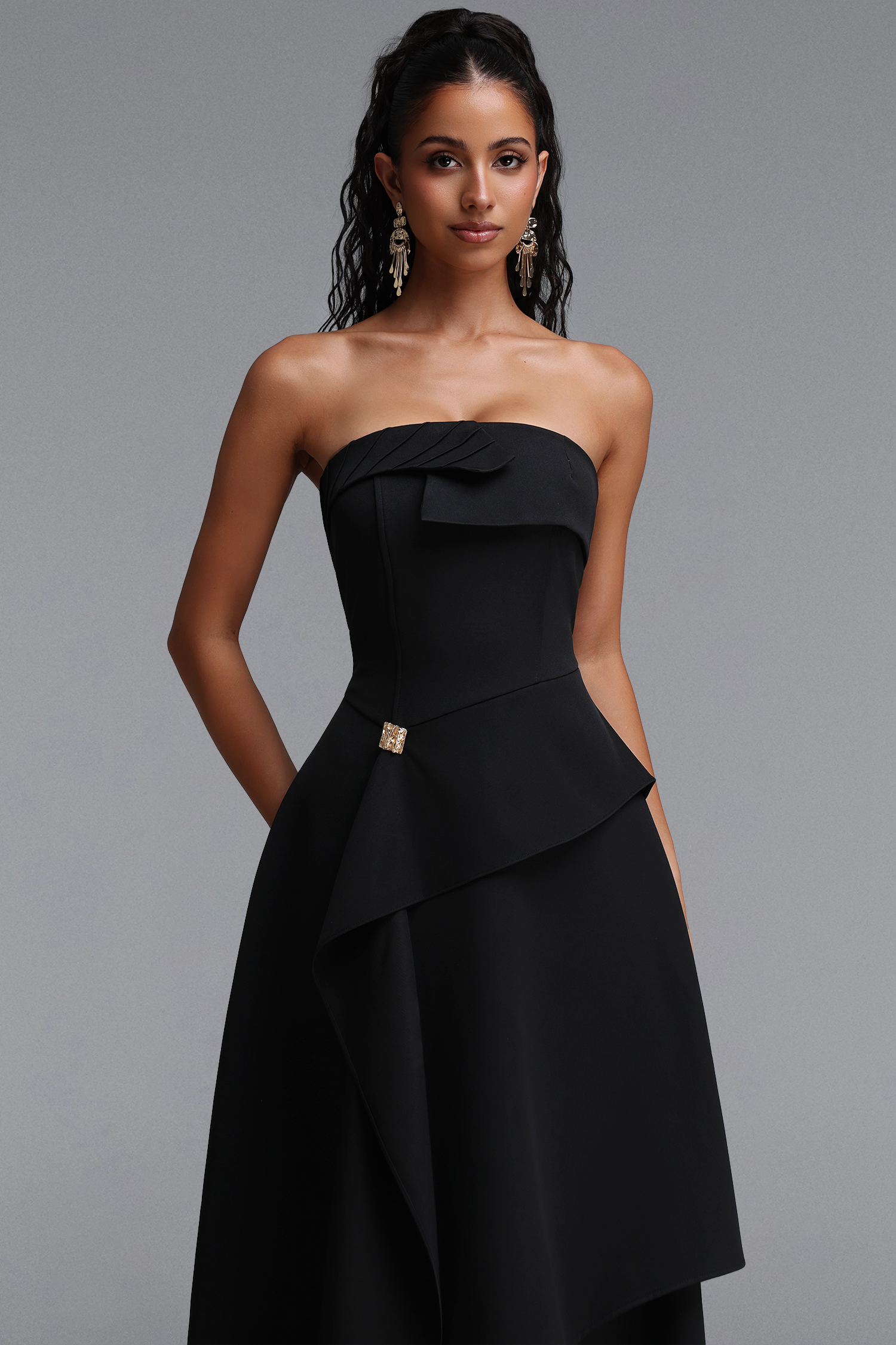 Juliy Sophisticated Cinched Waist Strapless Deconstructed Woven Maxi Dress
