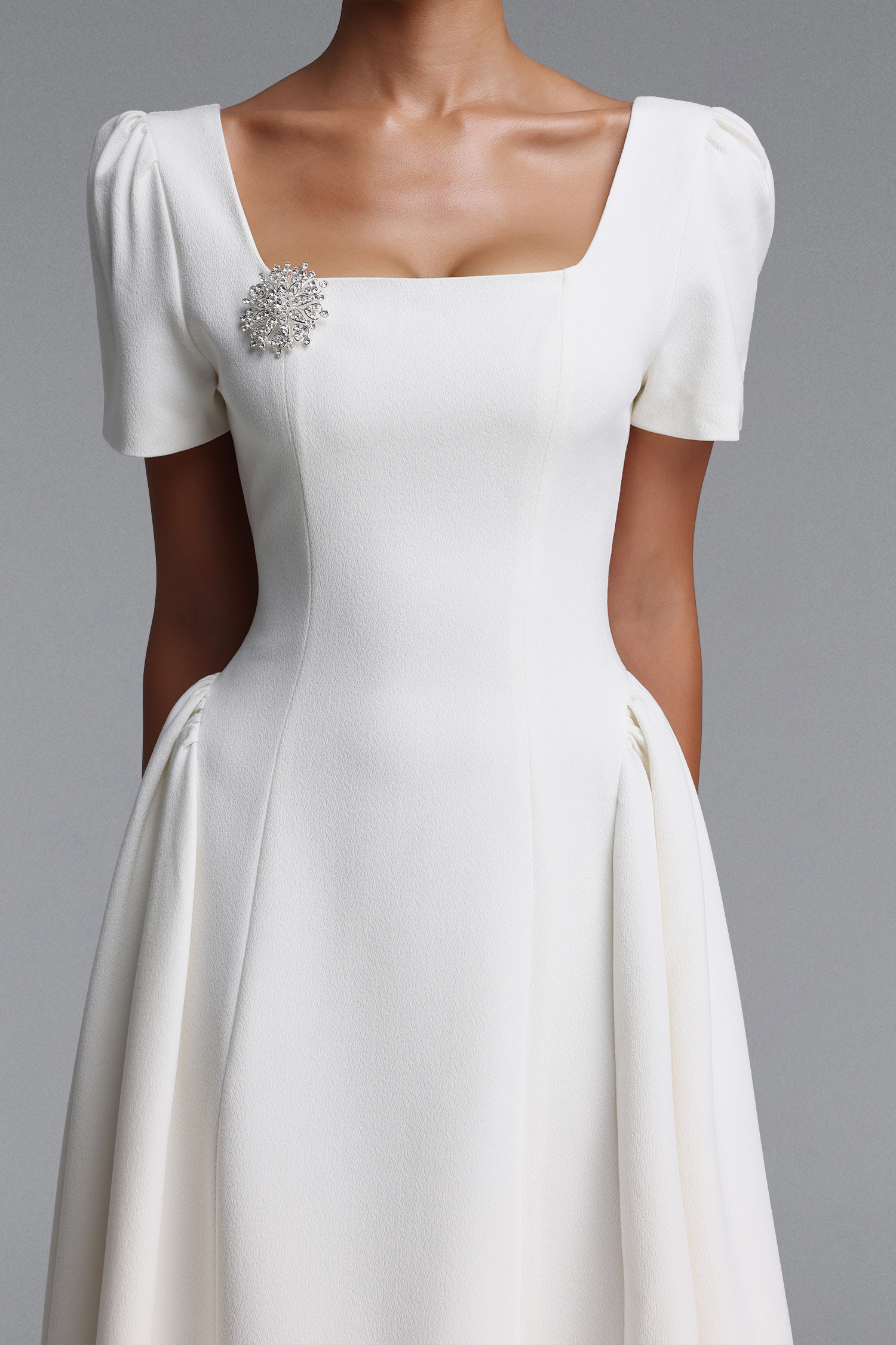 Verza Elegant Tailored Short Sleeve Rhinestone Woven White Maxi Dress