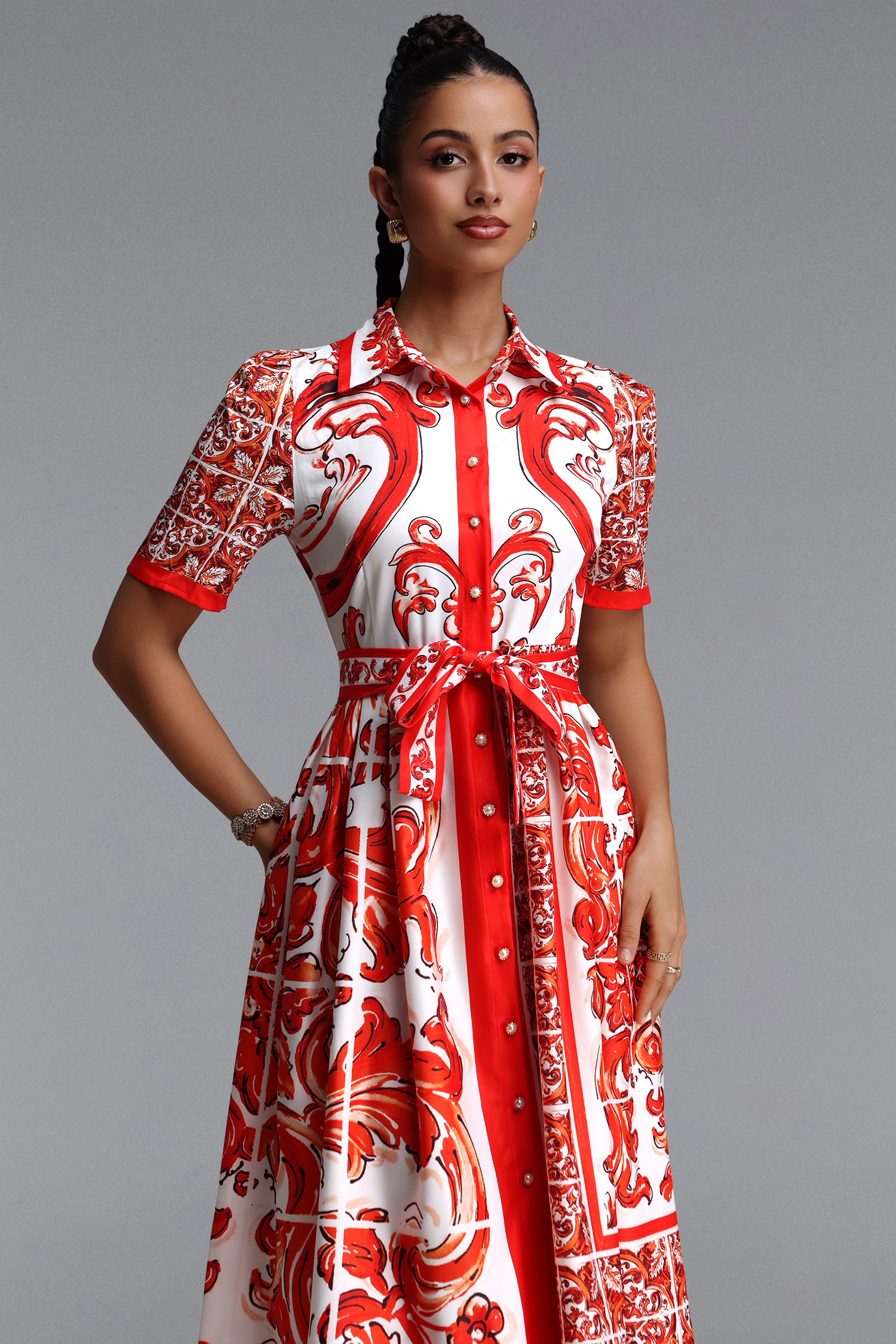 Okama Romantic Flowy Short Sleeve Floral Print Woven Midi Dress