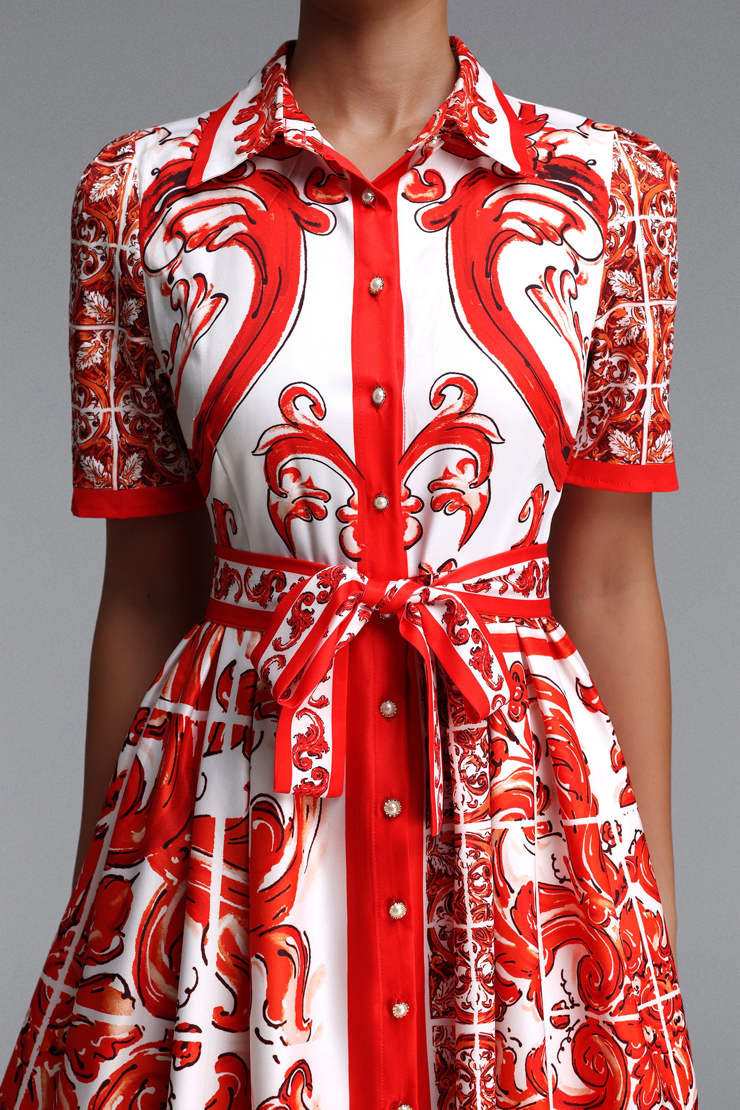 Okama Romantic Flowy Short Sleeve Floral Print Woven Midi Dress