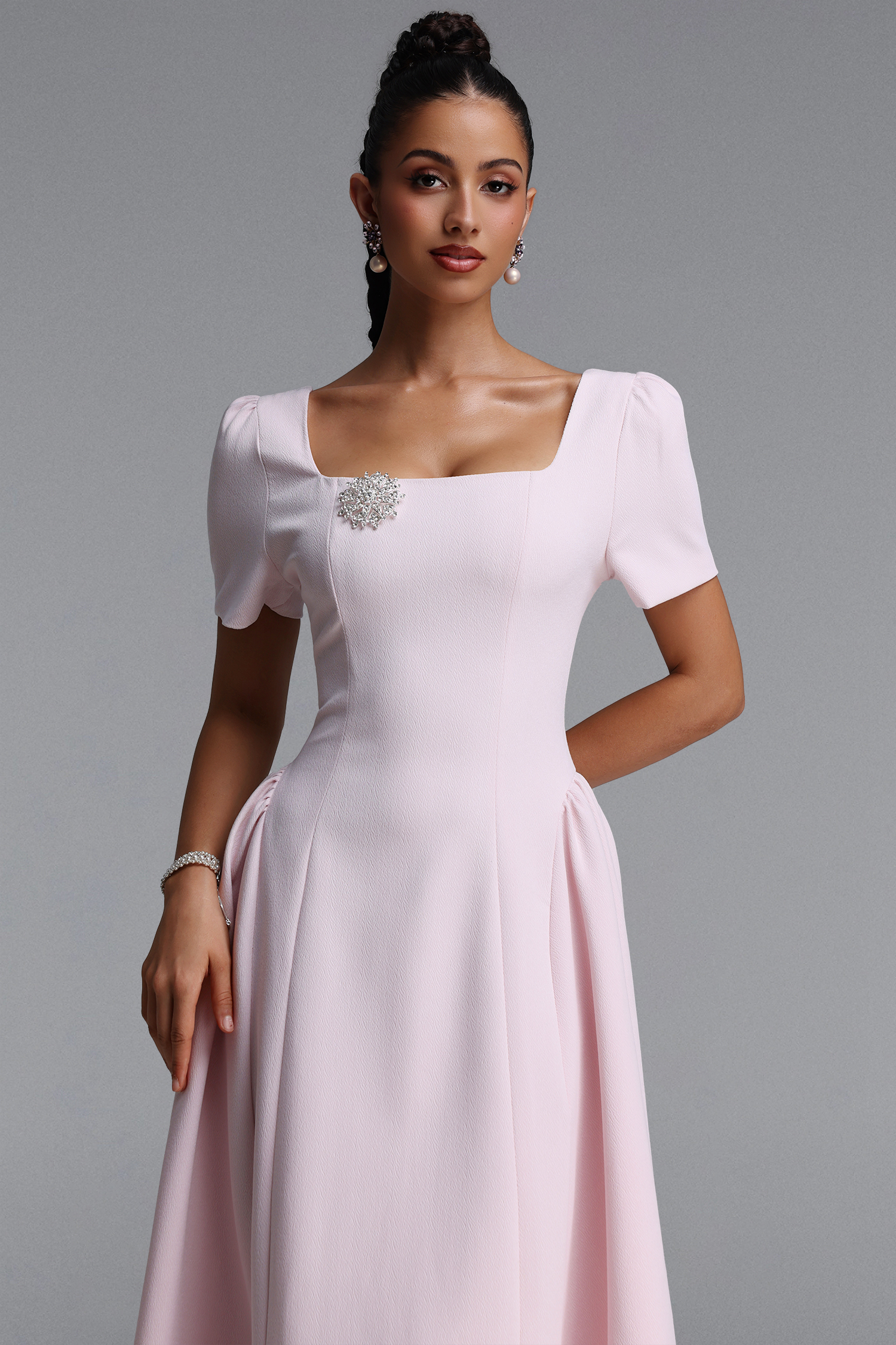 Verza Elegant Tailored Short Sleeve Rhinestone Woven Pink Maxi Dress