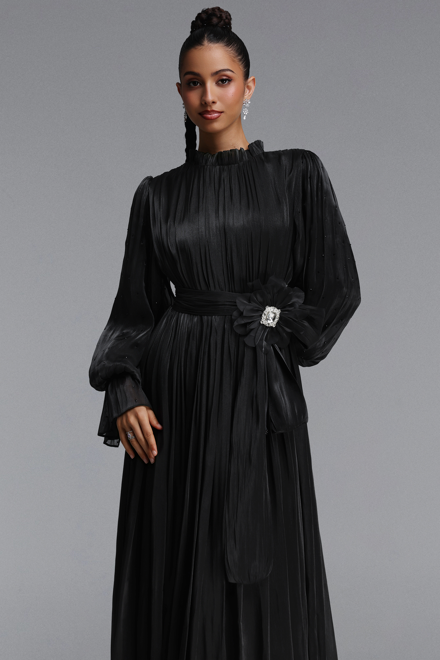 Ikira Resort Flowy Long Sleeve Pleated Floral Satin Black Maxi Dress