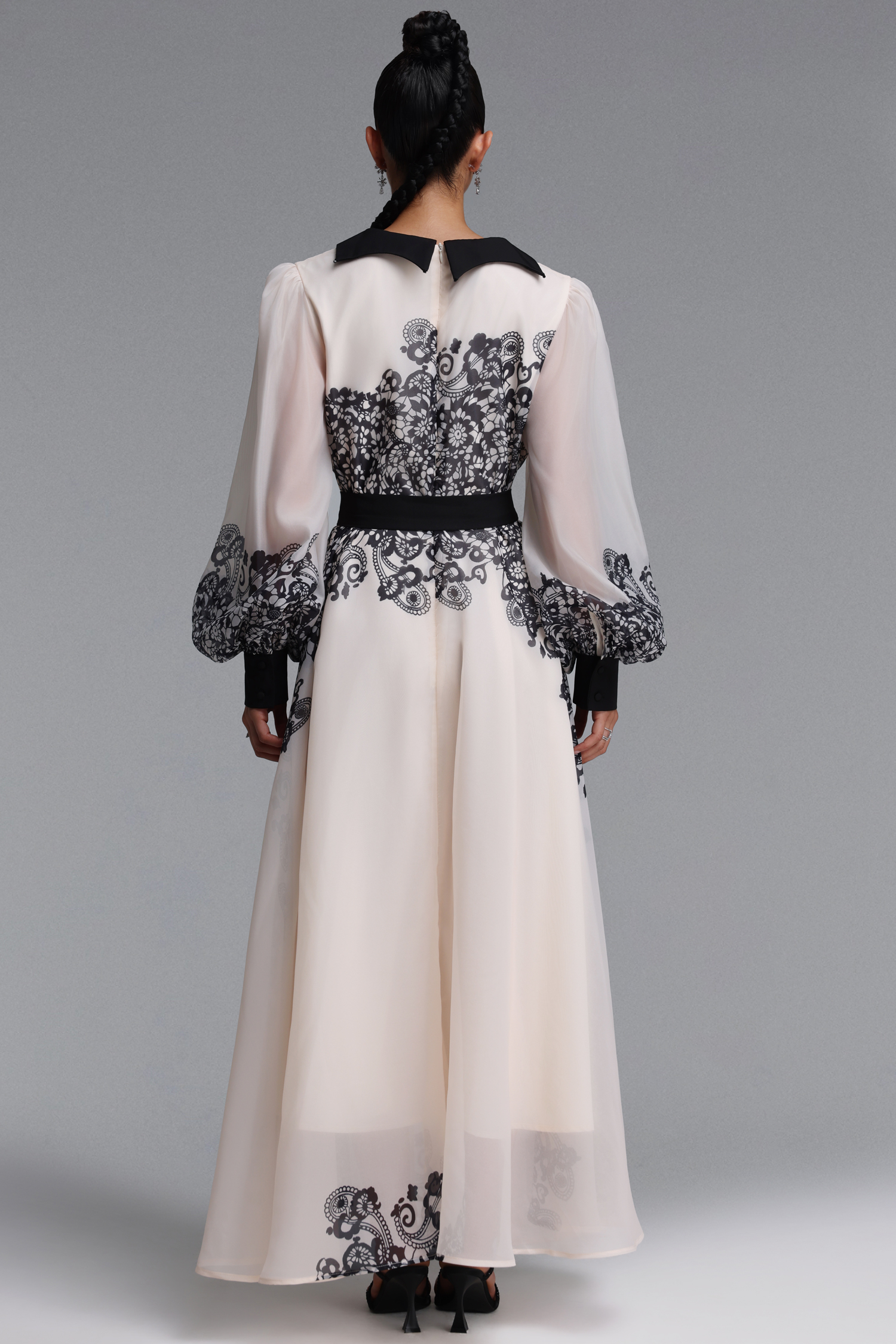 Nylah Elegant Flowy Long Sleeve Floral Print Organza Maxi Dress