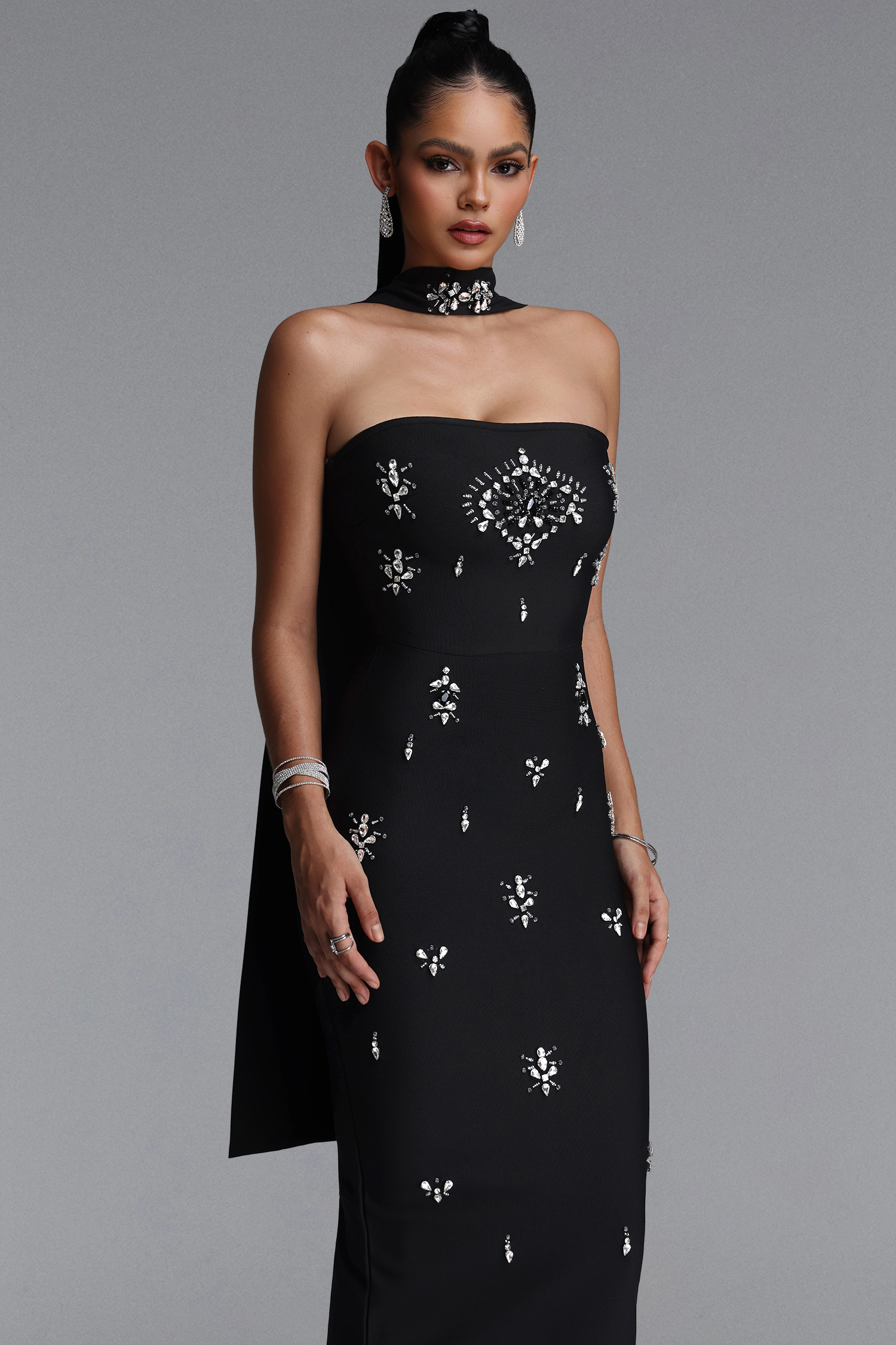 Eurien Glamorous Contour Strapless Floral Bandage Maxi Dress