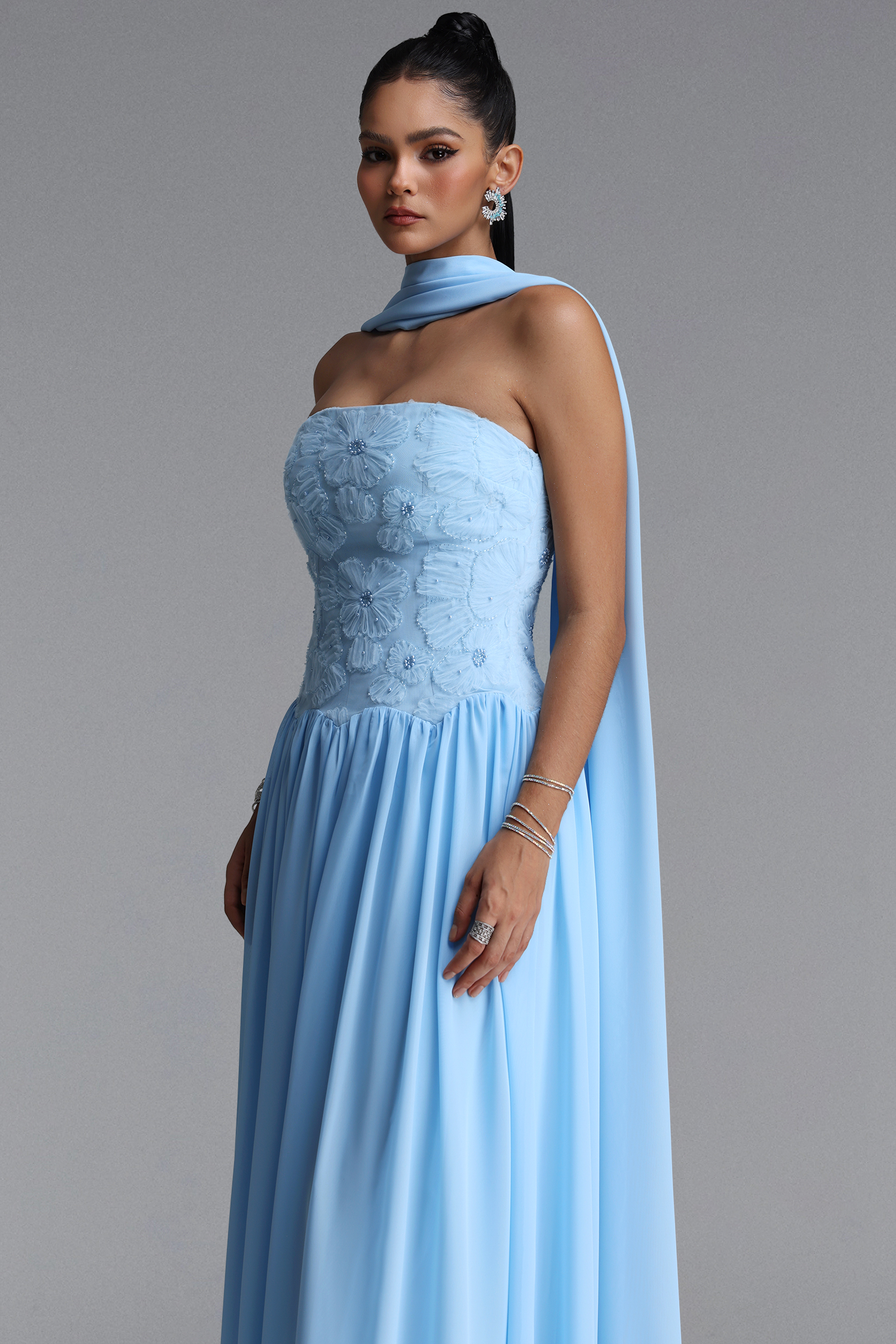 Lacai Elegant Strapless Floral Embroidered Chiffon Maxi Dress